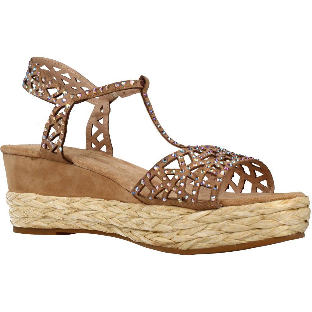 ALMA EN PENA RAFIA en color MARRON (5)