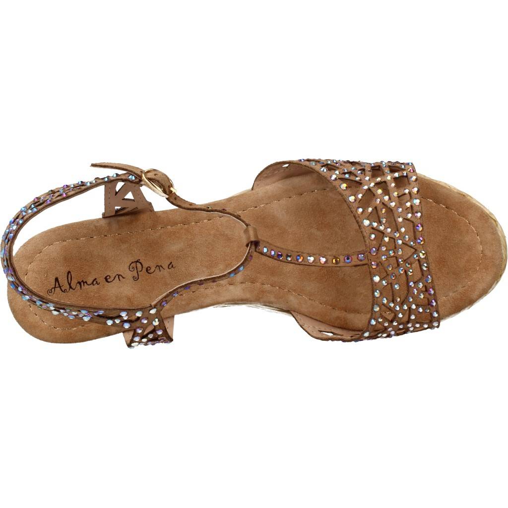 ALMA EN PENA RAFIA en color MARRON (8)