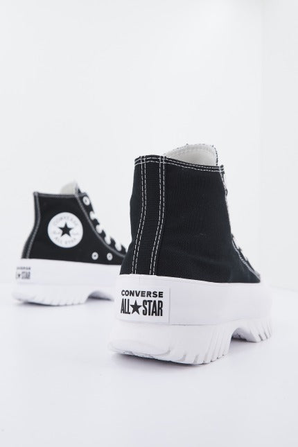 CONVERSE CHUCK TAYLOR ALL STAR LUGGED . en color NEGRO (3)