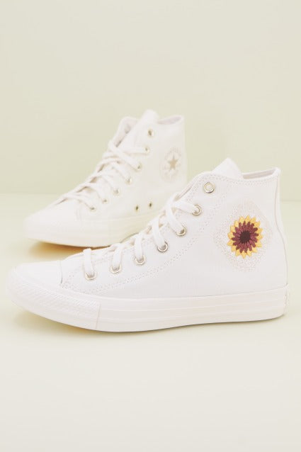 CONVERSE CHUCK TAYLOR ALL STAR HI en color BLANCO (2)