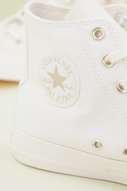 CONVERSE CHUCK TAYLOR ALL STAR HI en color BLANCO (3)