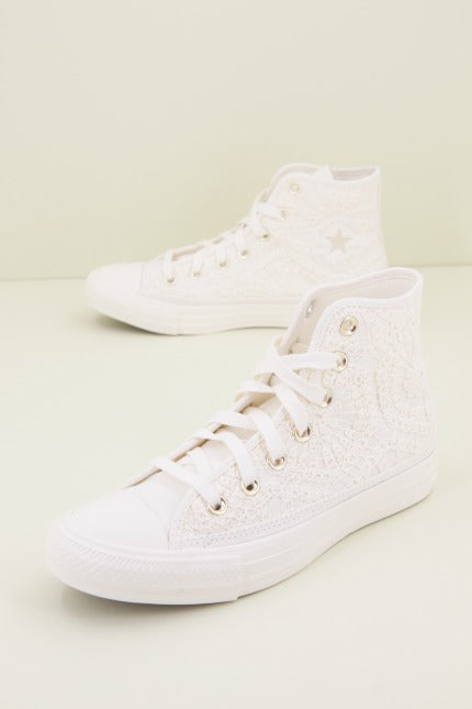 CONVERSE CHUCK TAYLOR ALL STAR HI en color BLANCO (2)