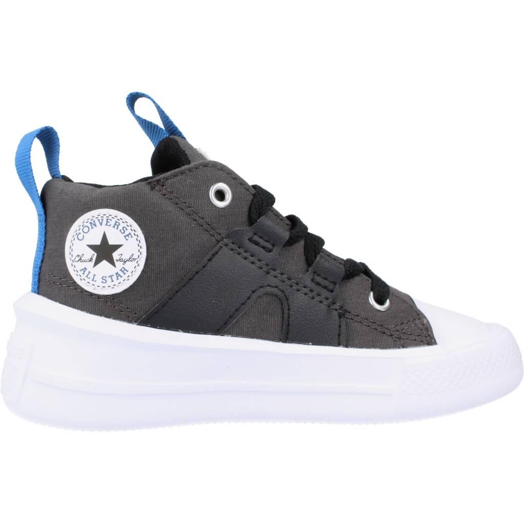 CONVERSE CHUCK TAYLOR ALL STAR ULTRA MID STORM en color NEGRO (4)