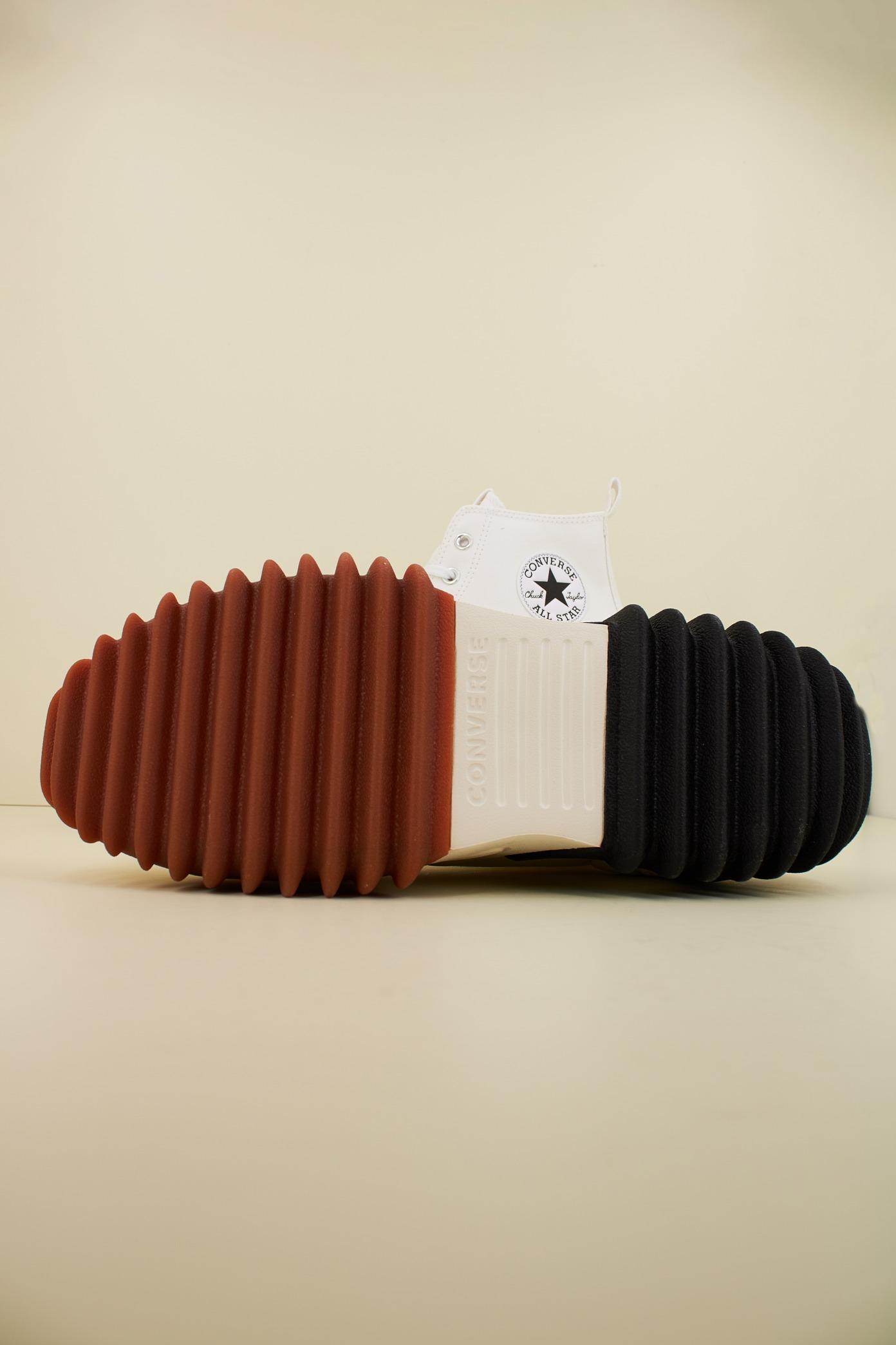 CONVERSE RUN STAR MOTION CX PLATFORM en color BLANCO (4)