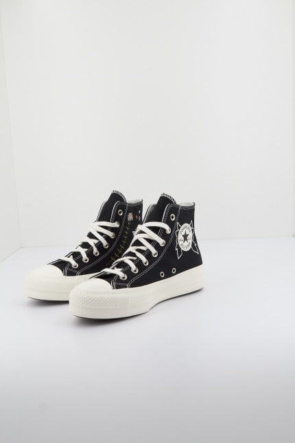 CONVERSE CHUCK TAYLOR ALL STAR LIFT PLATFORM ENCHANTED GARDEN en color NEGRO (1)