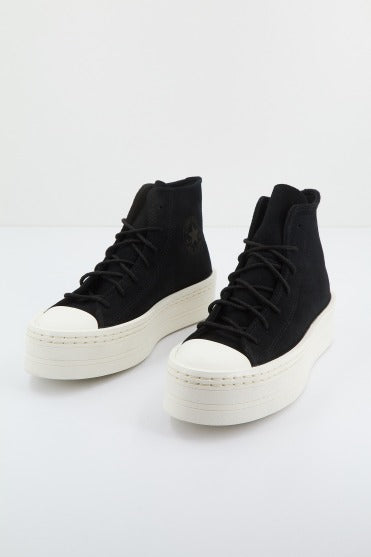 CONVERSE CHUCK TAYLOR ALL STAR MODERN LIFT PLATFORM MONO SUEDE en color NEGRO (2)