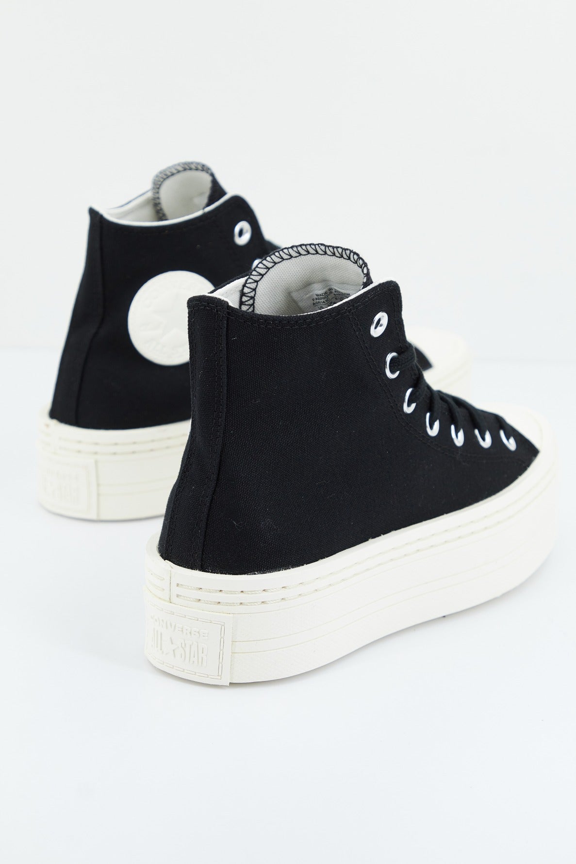 CONVERSE CHUCK TAYLOR ALL STAR MODERNLIFT HI en color NEGRO (3)
