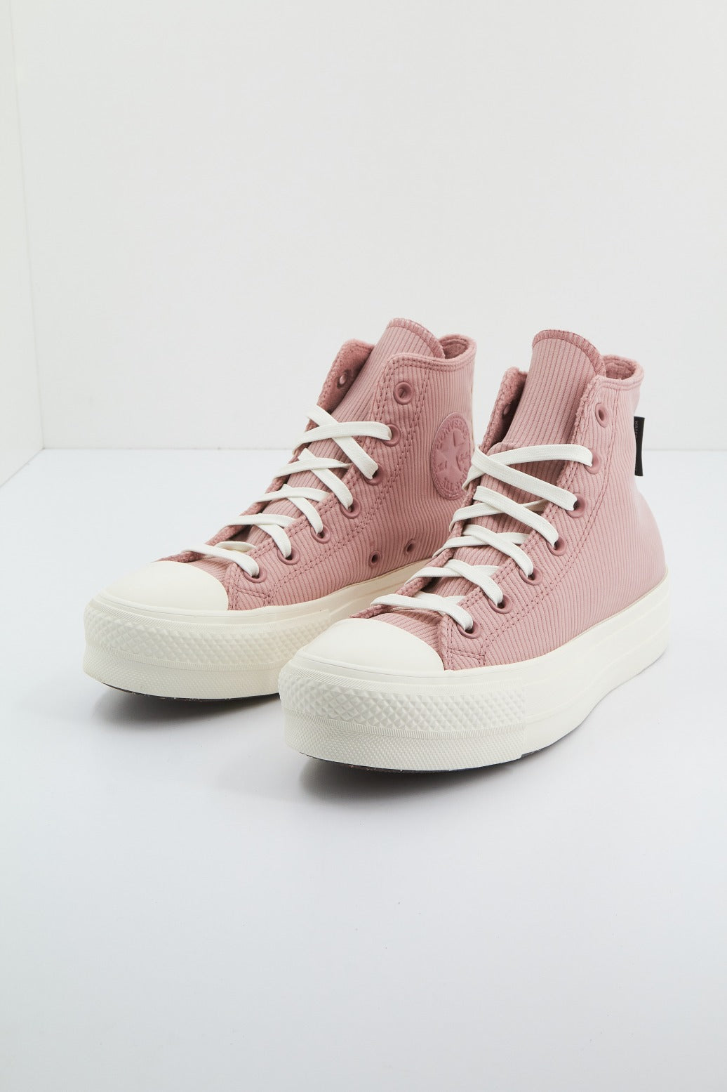 CONVERSE CTAS LIFT HI en color ROSA (2)