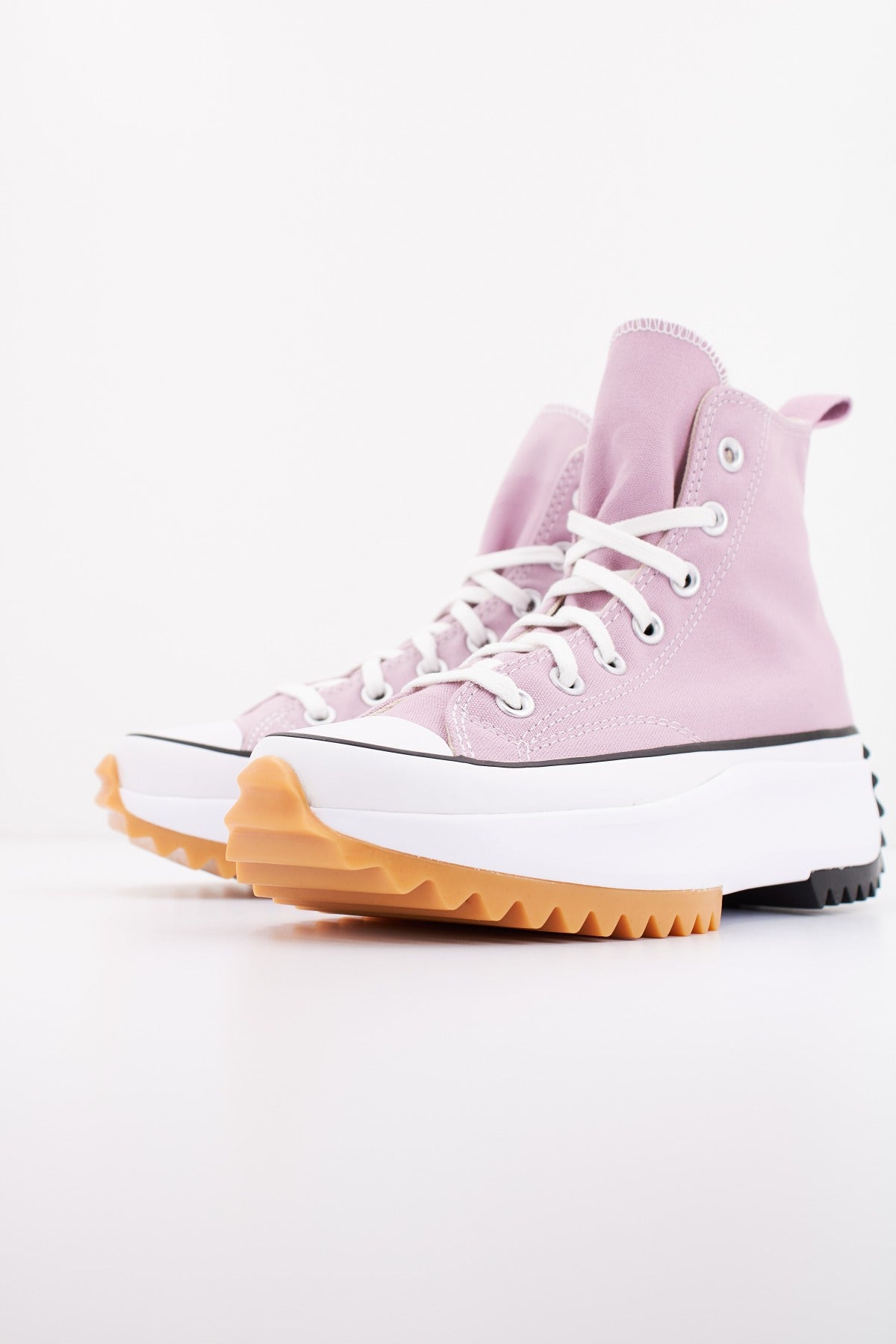 CONVERSE CHUCK TAYLOR ALL STAR RUN STAR HIKE HI en color VIOLETA (2)