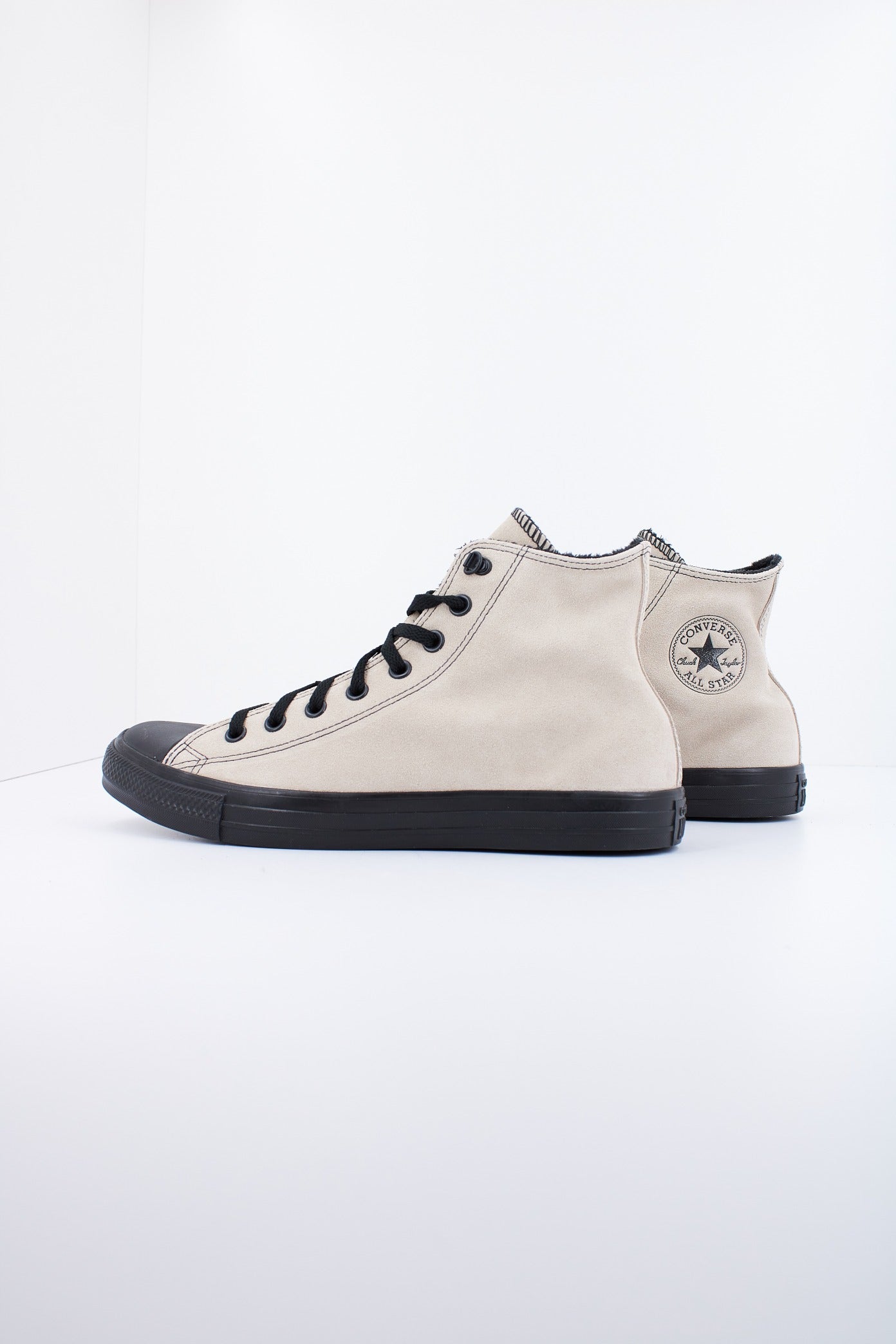 CONVERSE CHUCK TAYLOR ALL STAR HI en color BEIS (1)