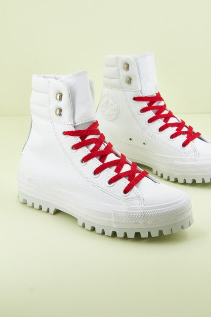 CONVERSE CHUCK TAYLOR ALL STAR en color BLANCO (2)