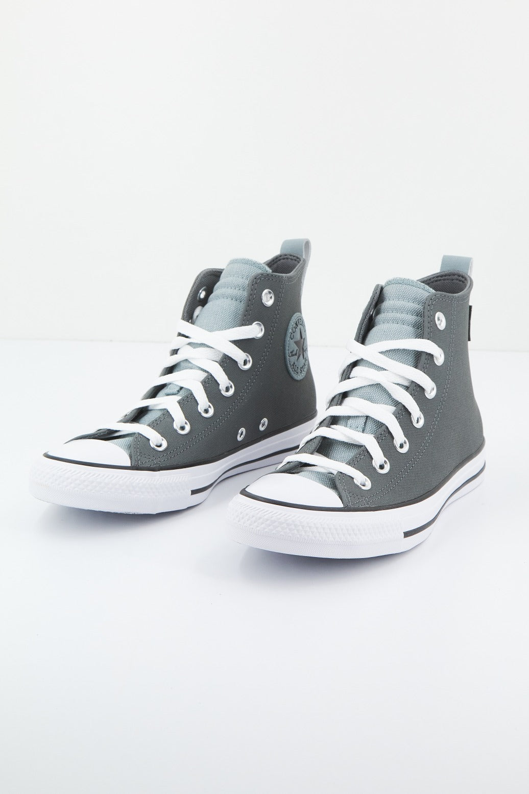 CONVERSE CHUCK TAYLOR ALL HI CYBER en color GRIS (2)