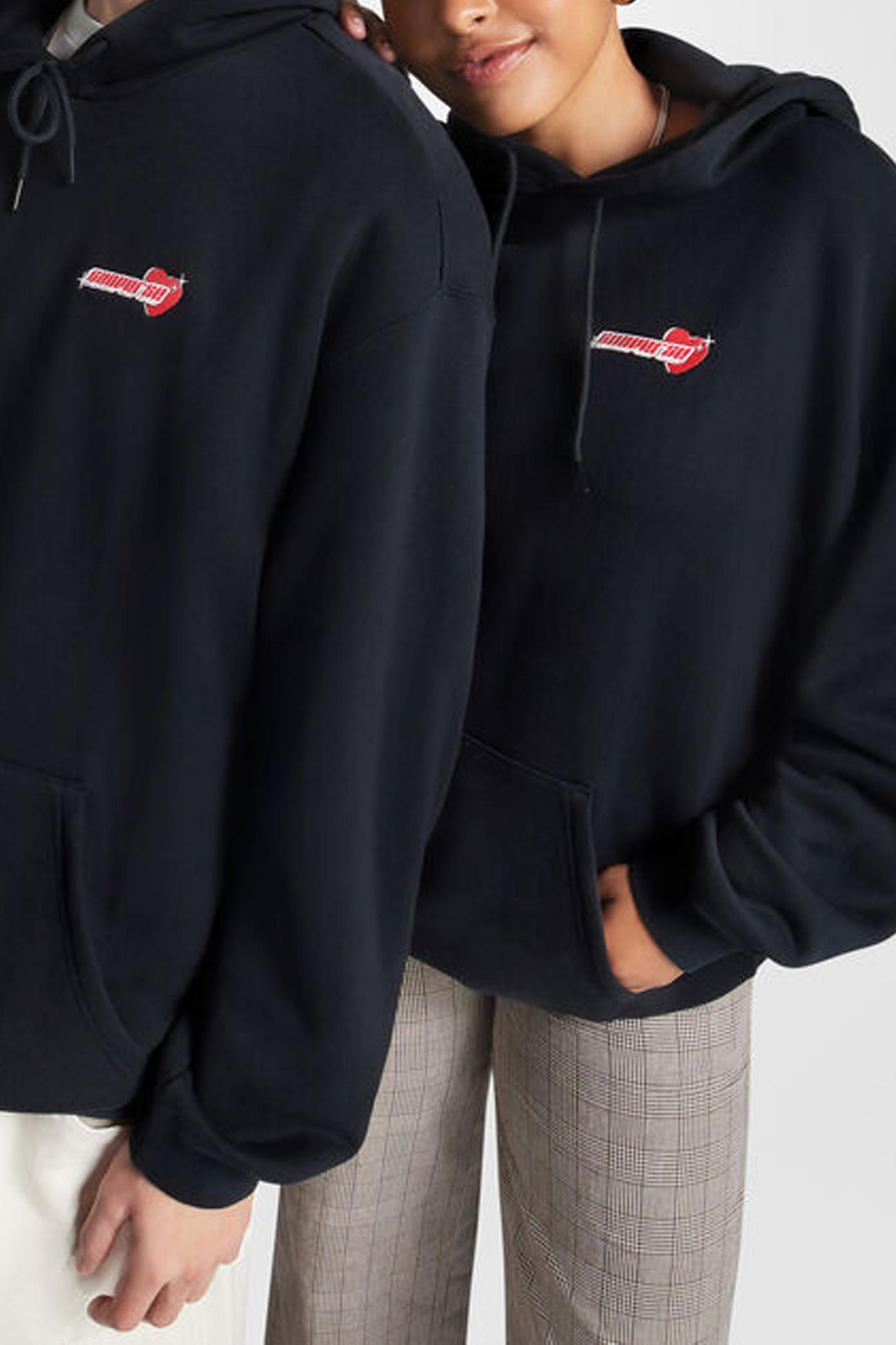 CONVERSE BEMYK OVERSIZED HOODIE en color NEGRO (1)