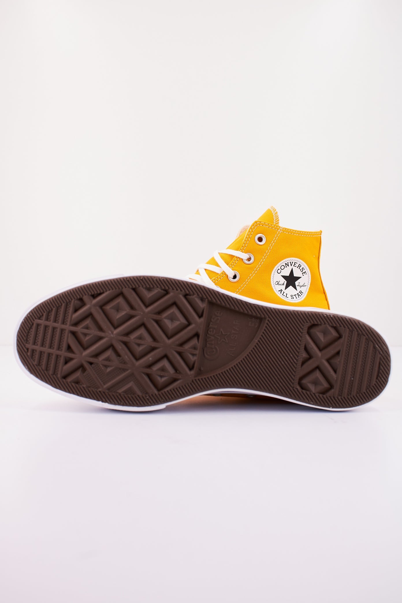 CONVERSE CHUCK TAYLOR ALL STAR LIFT HI en color AMARILLO (4)
