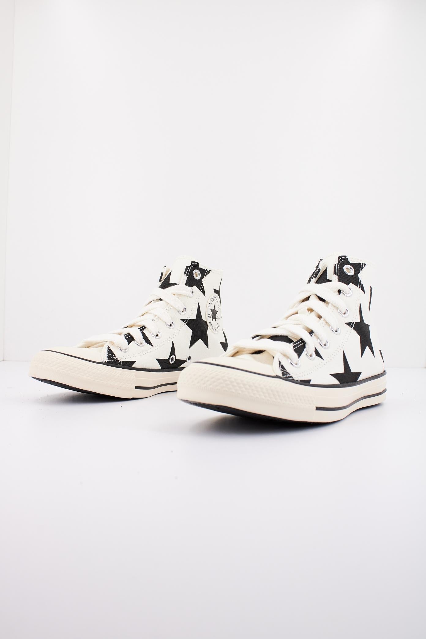 CONVERSE CHUCK TAYLOR ALL STAR LARGE STARS en color BLANCO (2)