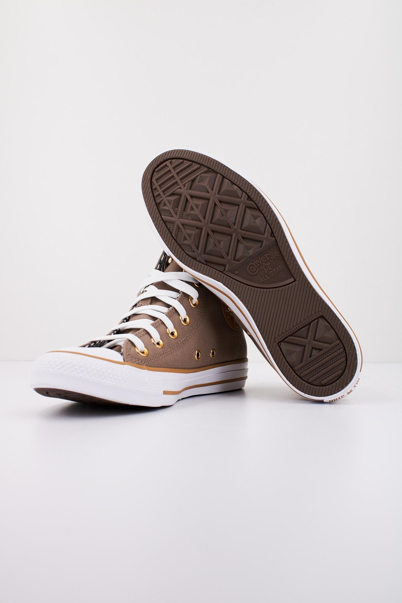 CONVERSE CHUCK TAYLOR ALL STAR en color MARRON (4)