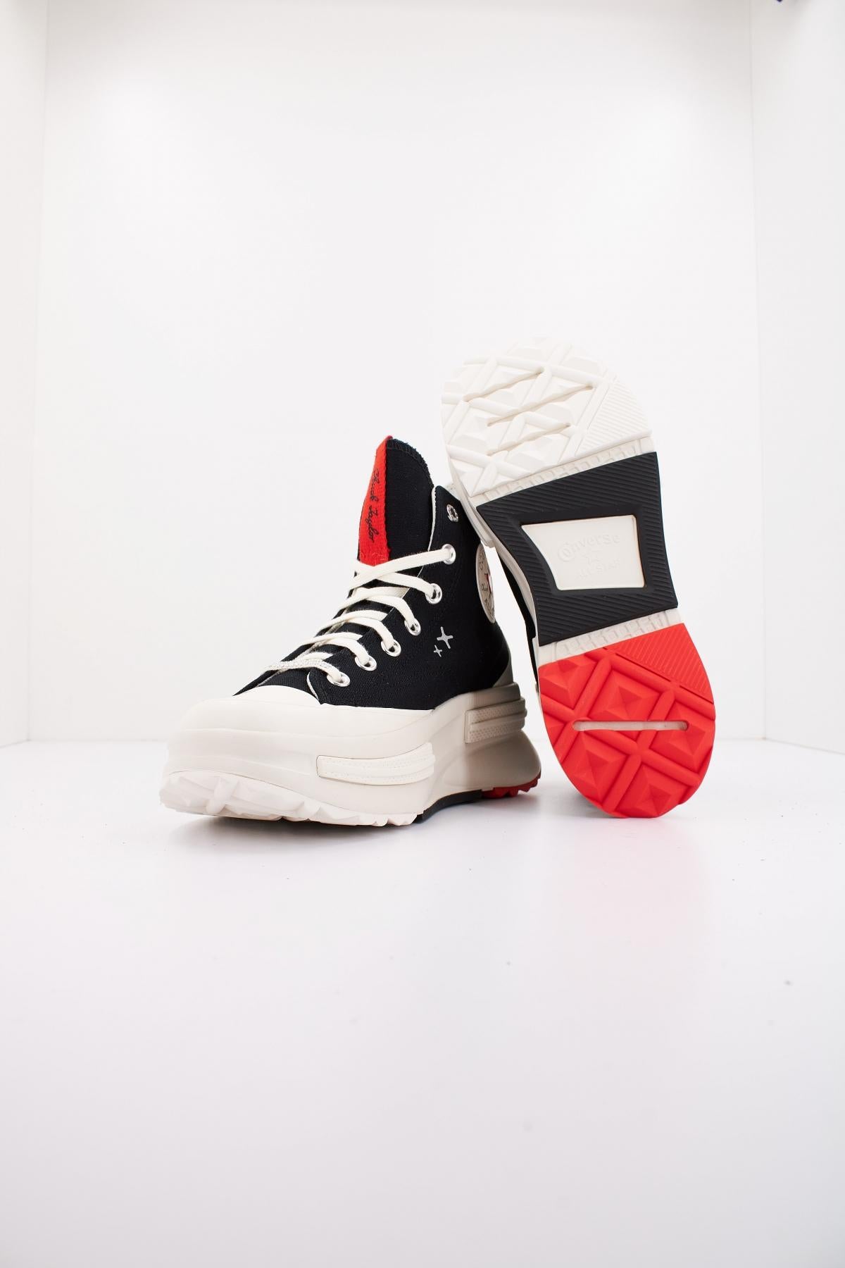 CONVERSE RUN STAR LEGACY CX PLATFORM YK HEART en color NEGRO (4)