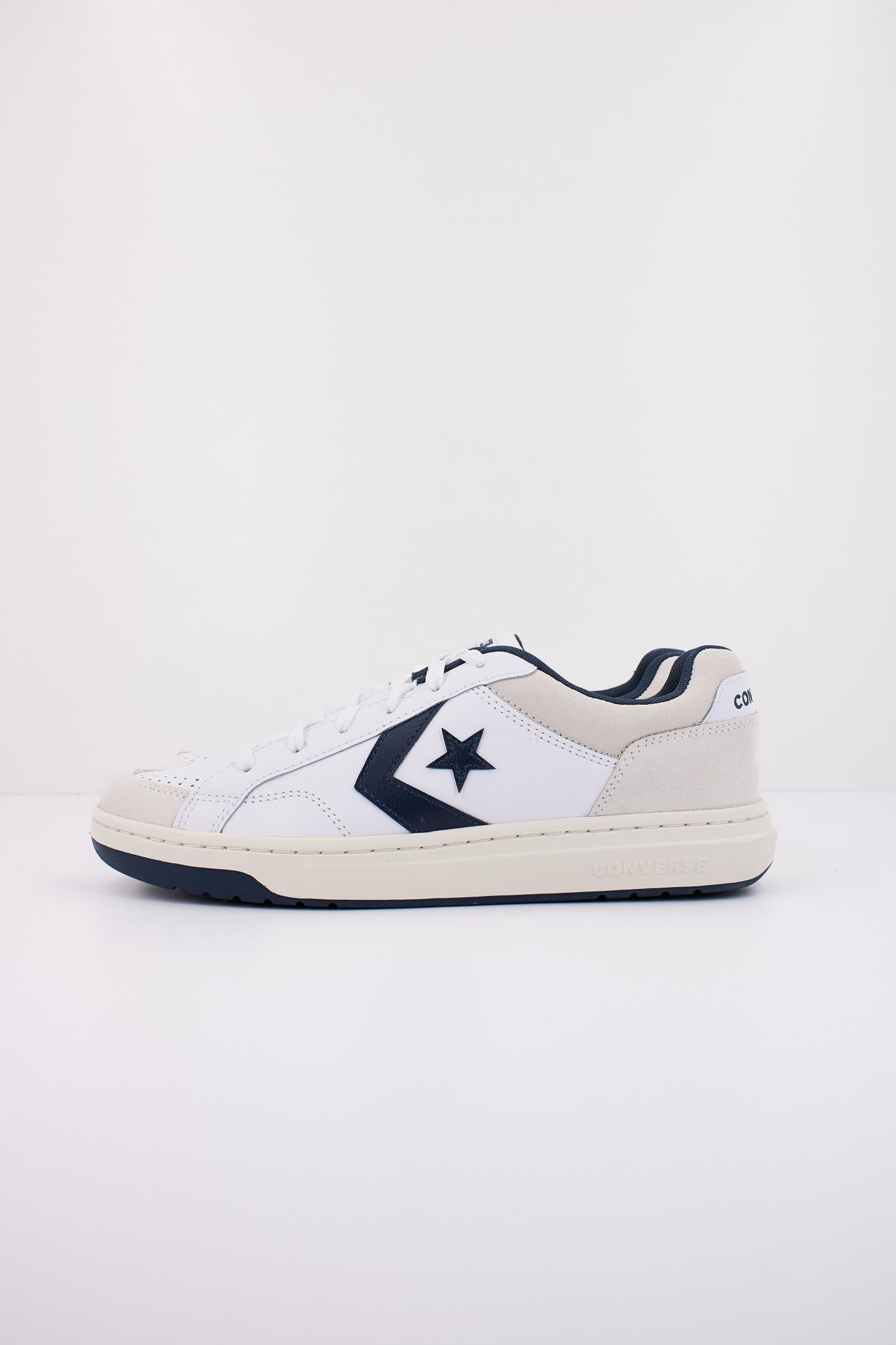 CONVERSE PRO BLAZE CLASSIC LEATHER & SUEDE en color BLANCO (1)