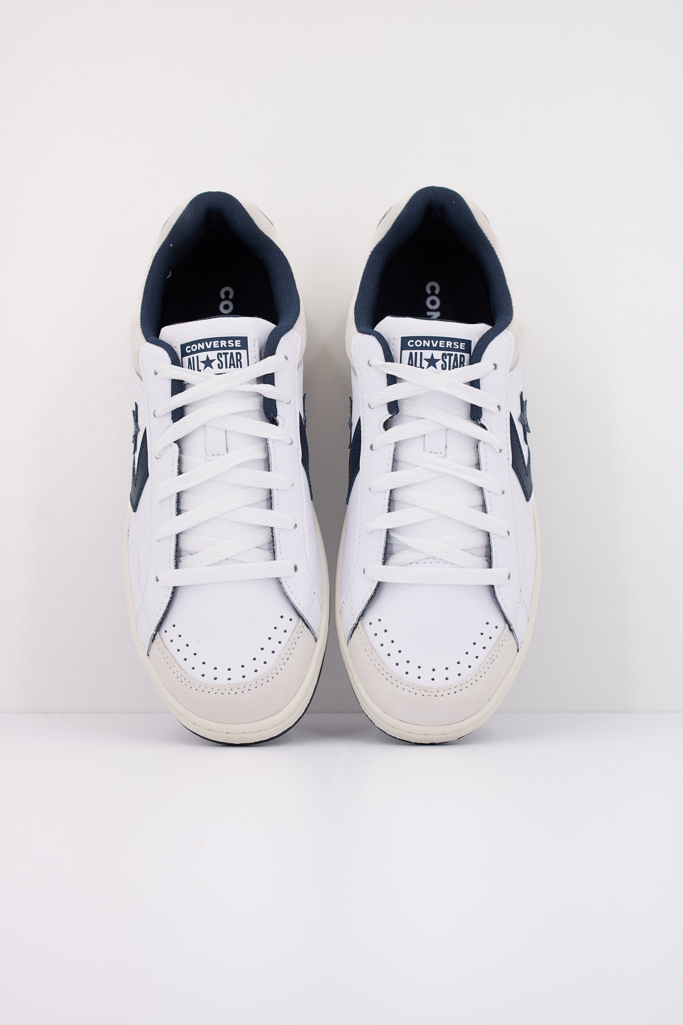 CONVERSE PRO BLAZE CLASSIC LEATHER & SUEDE en color BLANCO (3)