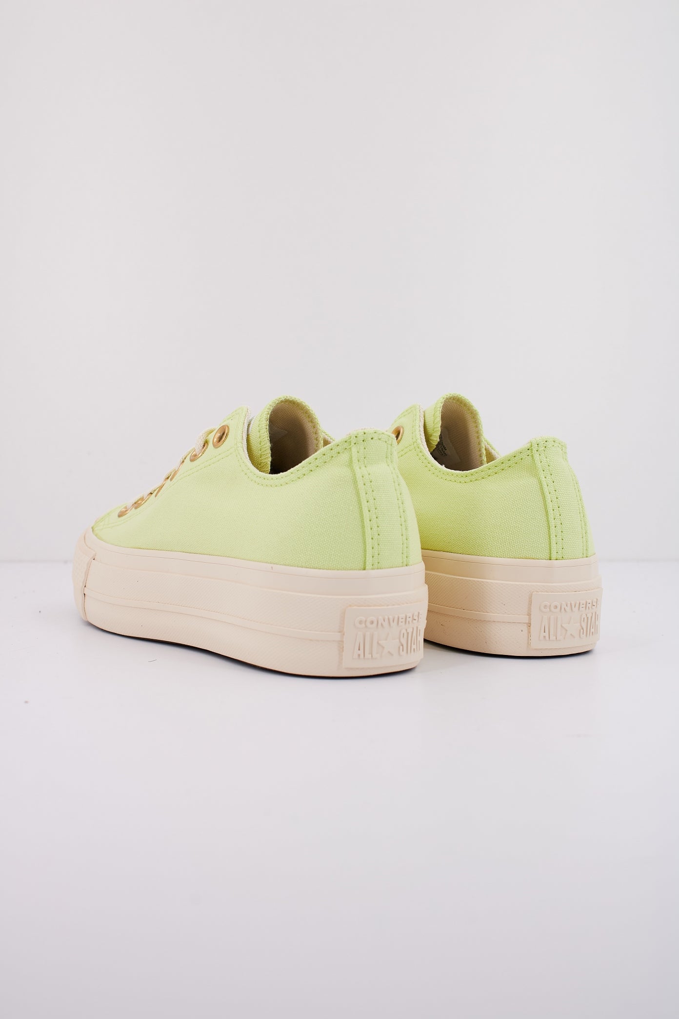 CONVERSE CHUCK TAYLOR ALL STAR LIFT OX en color VERDE  (3)