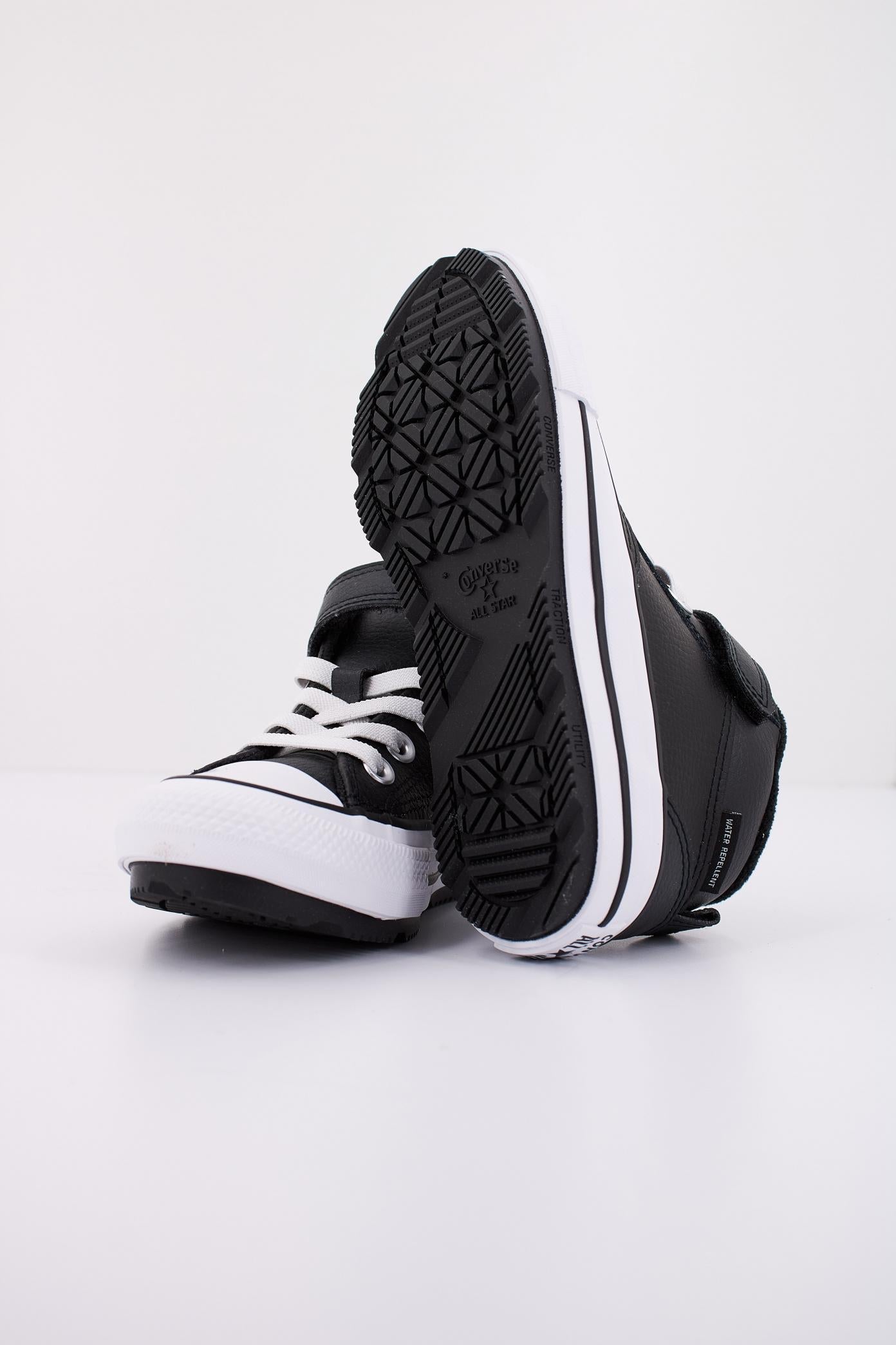 CONVERSE CHUCK TAYLOR ALL STAR MALDEN STREET BOOT MID en color NEGRO (5)
