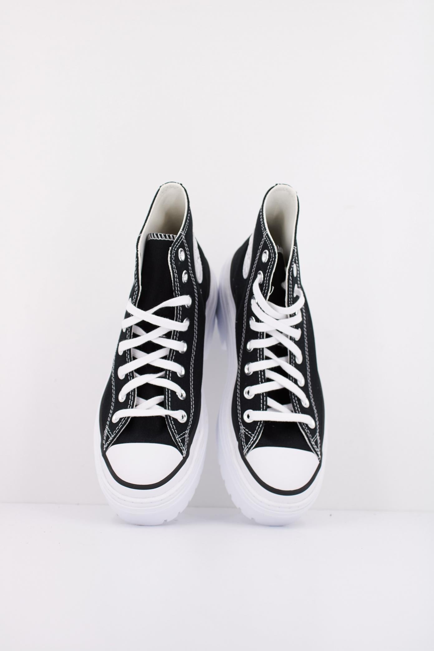 CONVERSE CHUCK TAYLOR ALL STAR LUGGE en color NEGRO (3)