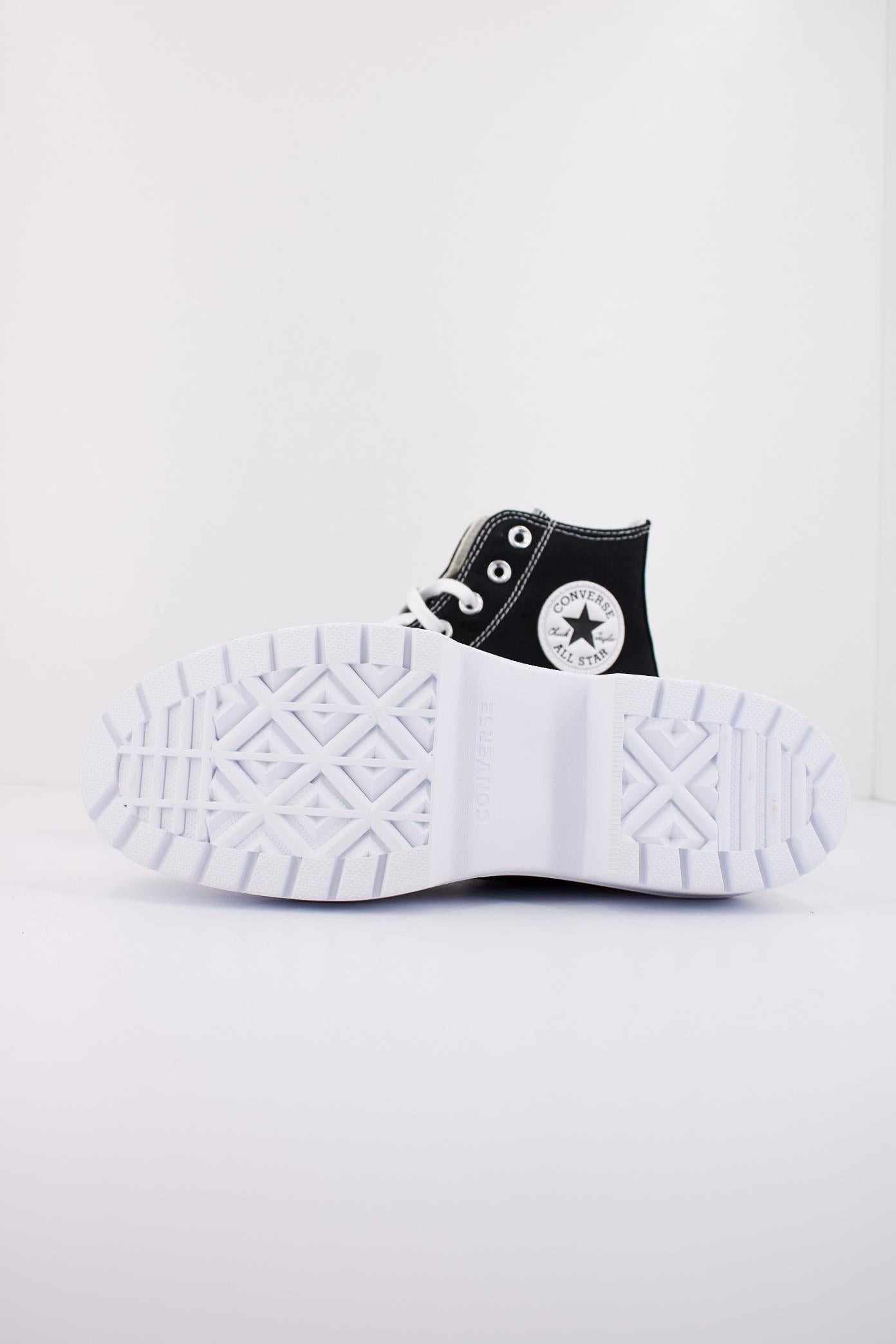 CONVERSE CHUCK TAYLOR ALL STAR LUGGE en color NEGRO (5)