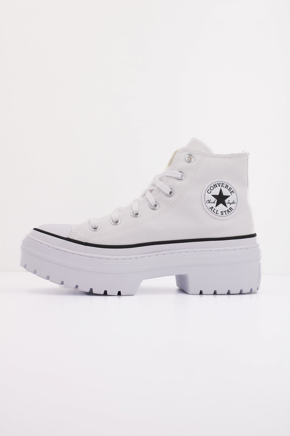 CONVERSE CHUCK TAYLOR ALL STAR LUGGE en color BLANCO (1)