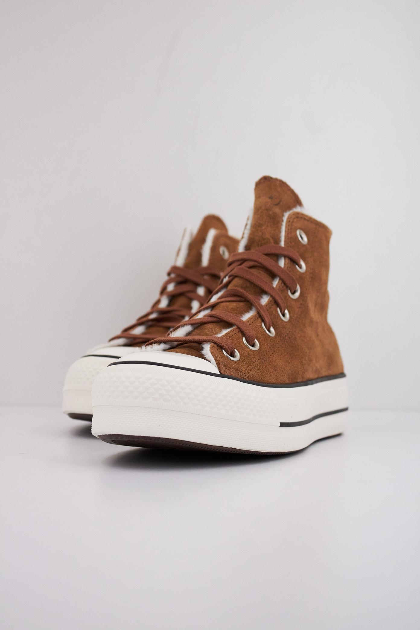 CONVERSE CHUCK TAYLOR ALL STAR LIFT en color MARRON (2)
