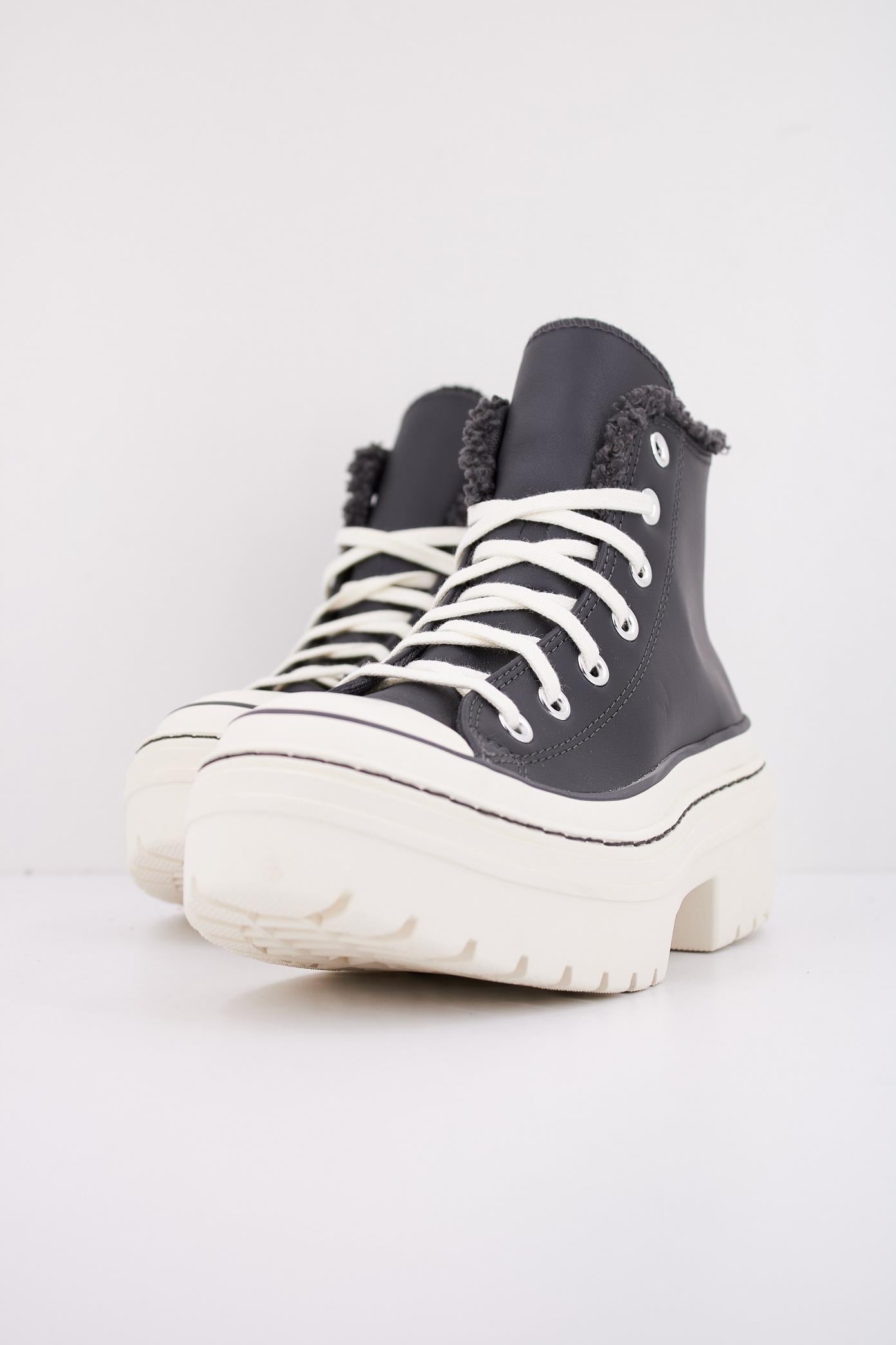 CONVERSE CTAS LUGGED HEEL HI en color AZUL (2)