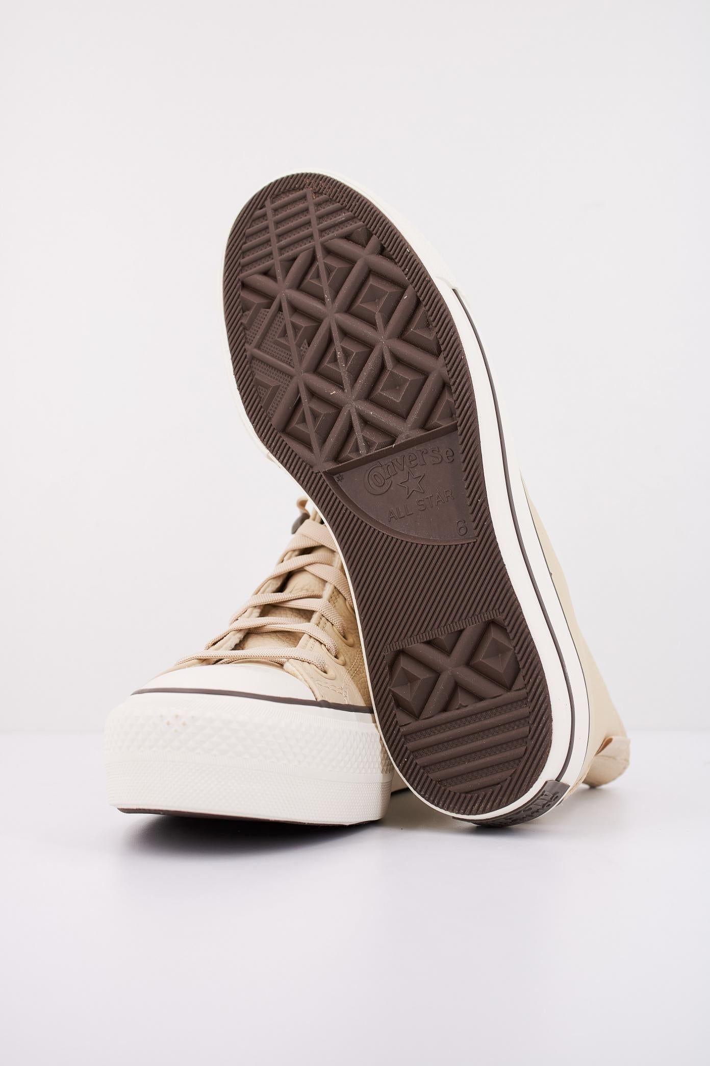 CONVERSE CHUCK TAYOR ALL STAR LIFT PLATFORM WEATHERIZED LEATHER en color BEIS (5)