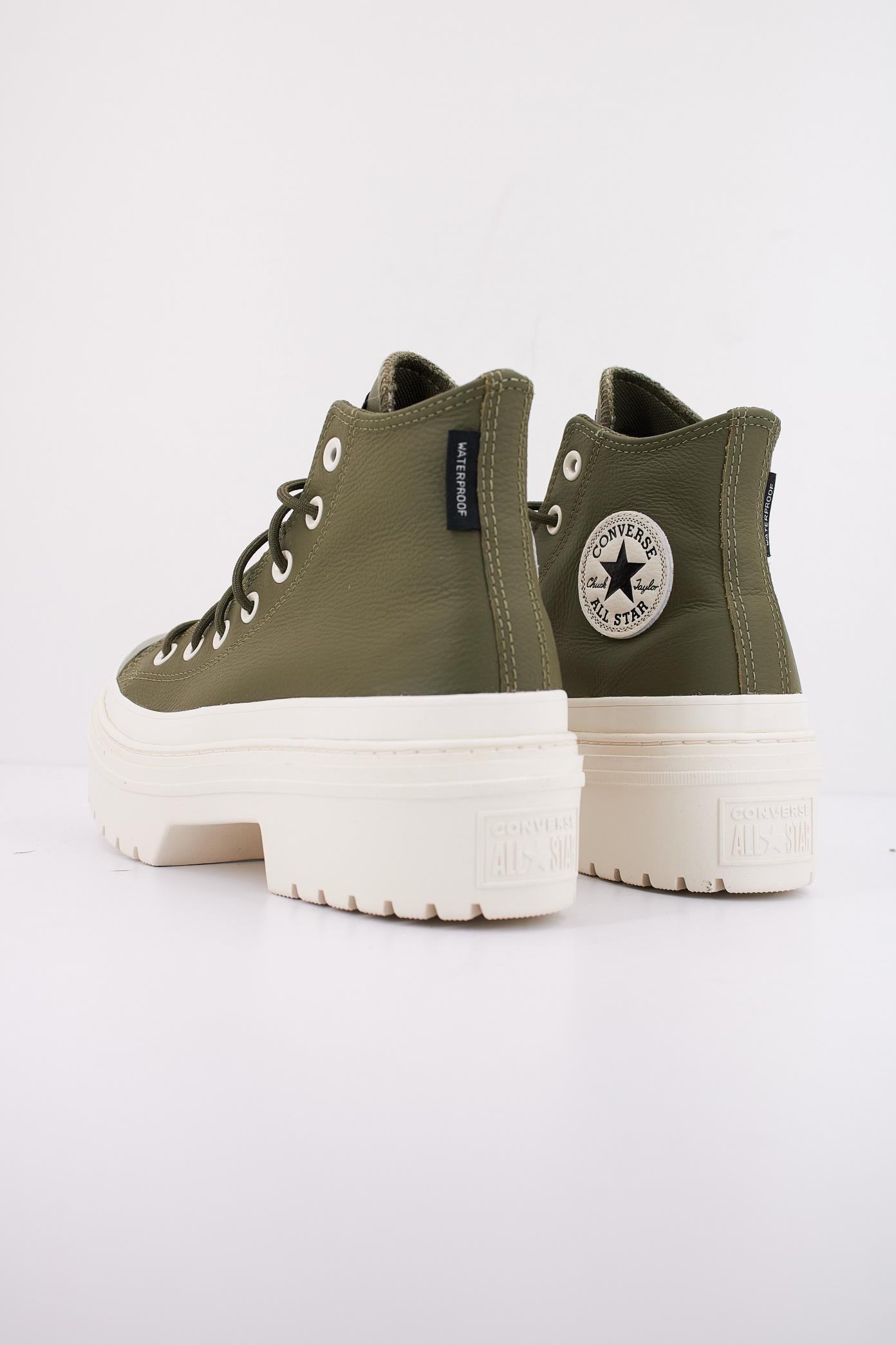 CONVERSE CHUCK TAYLOR ALL STAR LUGGED HEEL PLATFORM WATERPROOF en color VERDE  (4)
