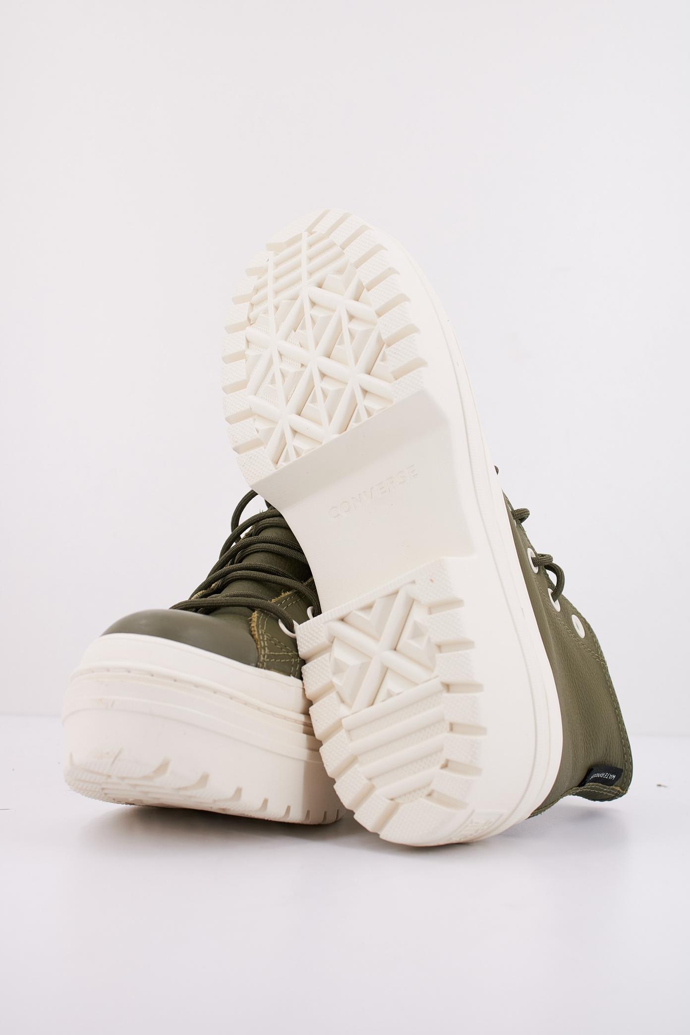 CONVERSE CHUCK TAYLOR ALL STAR LUGGED HEEL PLATFORM WATERPROOF en color VERDE  (5)
