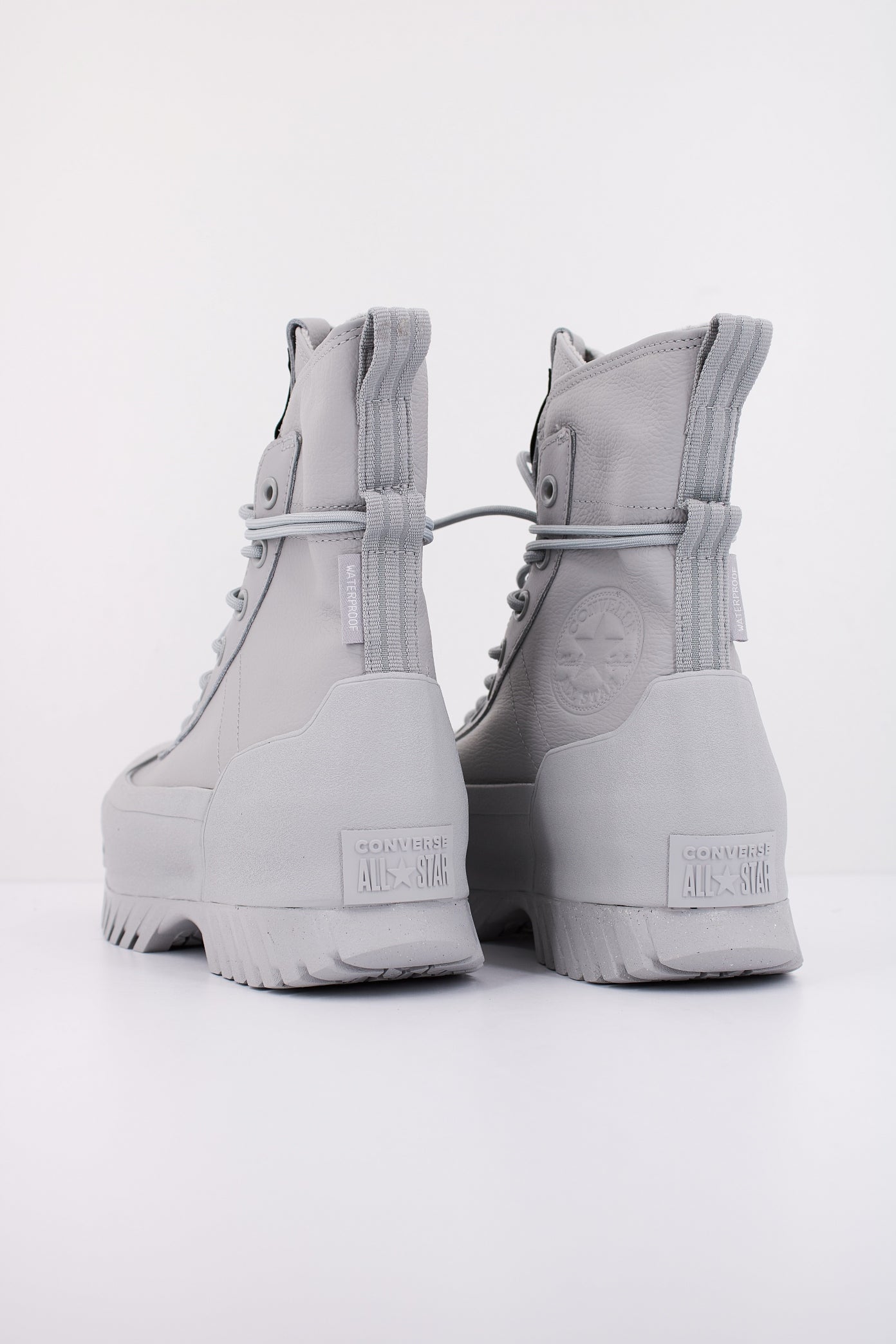 CONVERSE CHUCK TAYLOR ALL STAR LUGGED . WATERPROOF en color GRIS (4)
