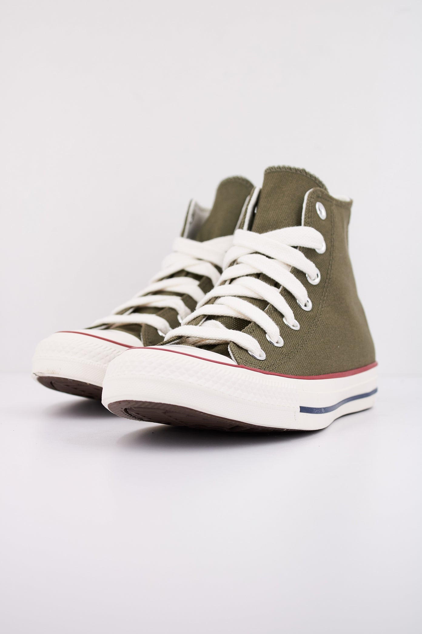 CONVERSE CHUCK TAYLOR ALL STAR en color VERDE (2)