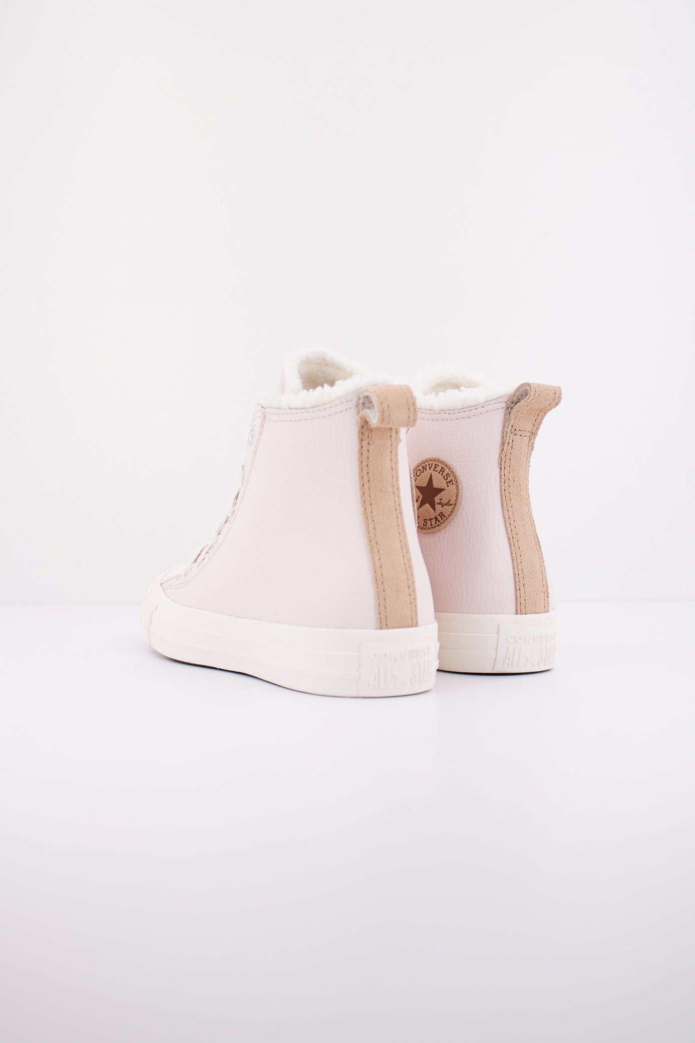 CONVERSE CHUCK TAYLOR ALL STAR LEATHER&SHERPA en color ROSA (4)