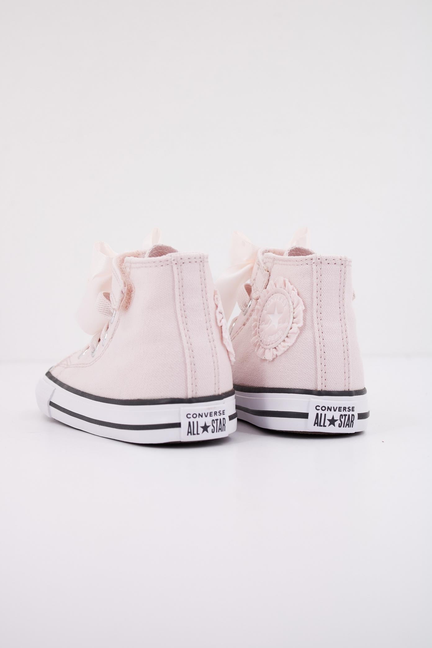 CONVERSE CHUCK TAYLOR ALL STAR V HI en color ROSA (4)