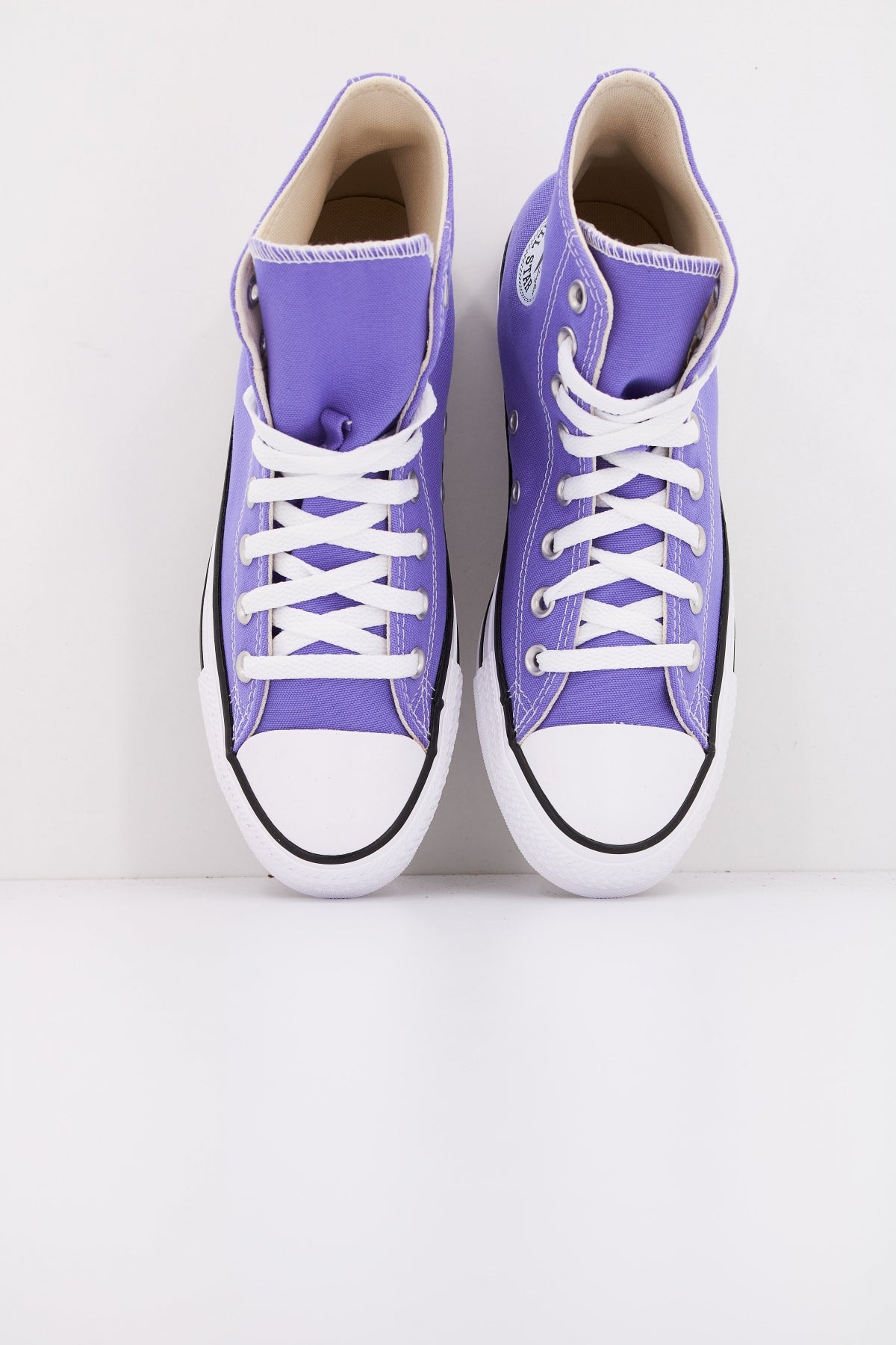 CONVERSE CHUCK TAYLOR ALL STAR HI en color VIOLETA (3)