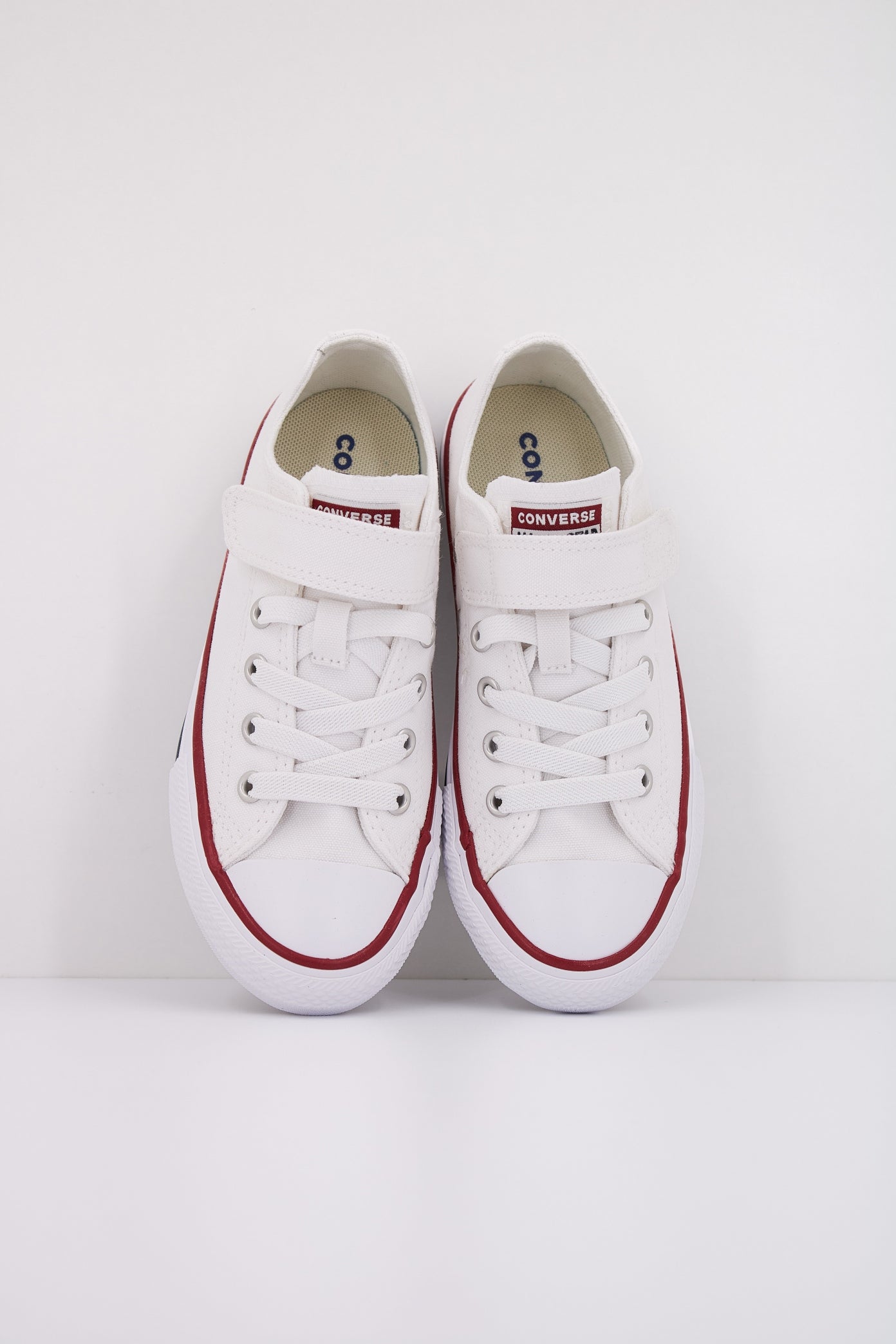 CONVERSE CHUCK TAYLOR ALL STAR MALDEN STREET en color BLANCO (3)