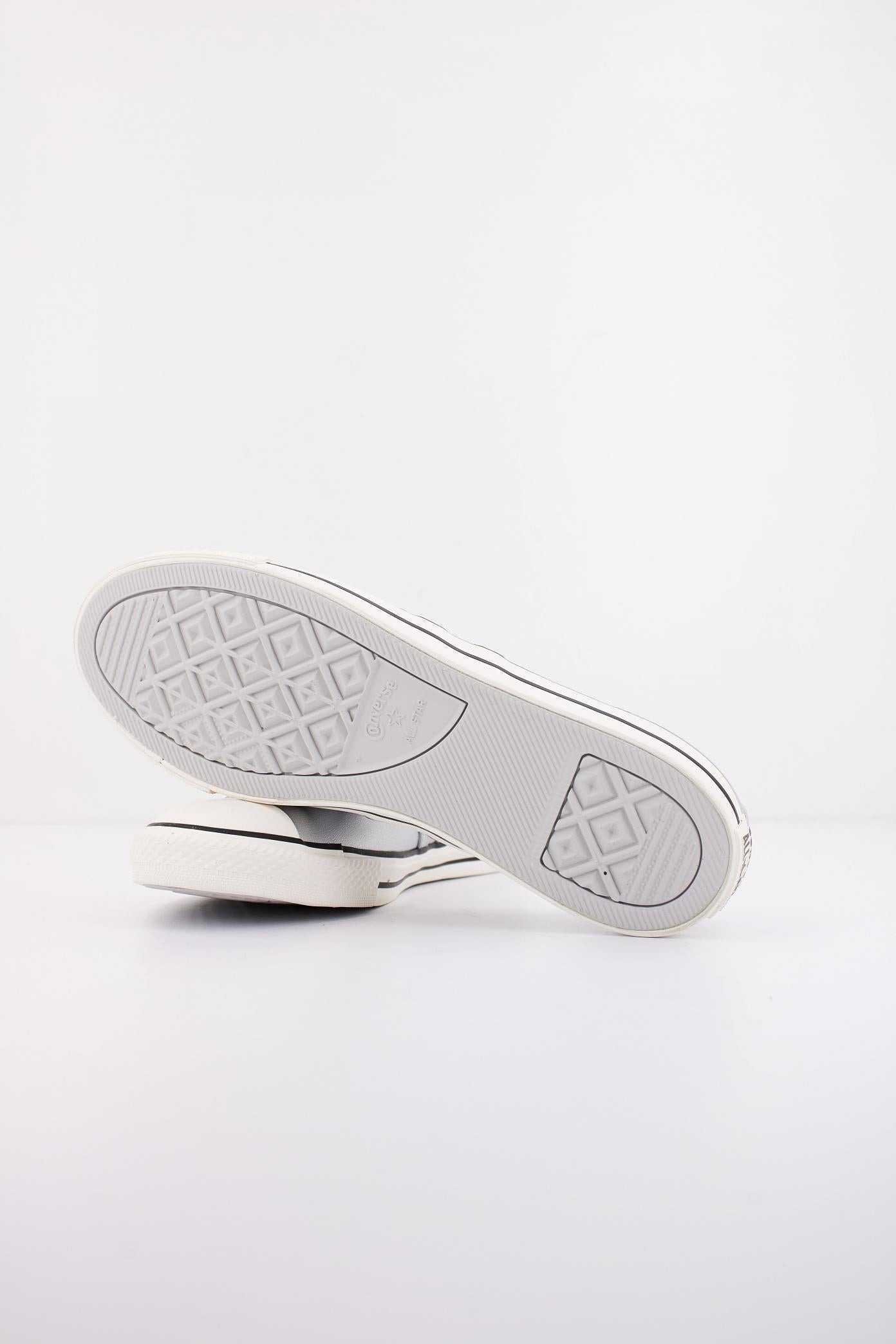 CONVERSE DAINTY MARY JANE SLIP en color PLATA (5)