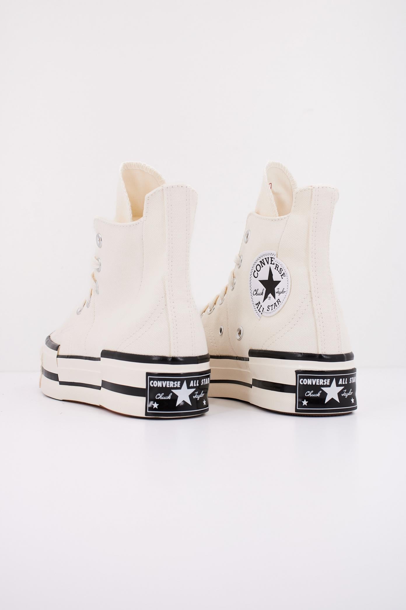 CONVERSE CHUCH PLUS en color BLANCO (4)