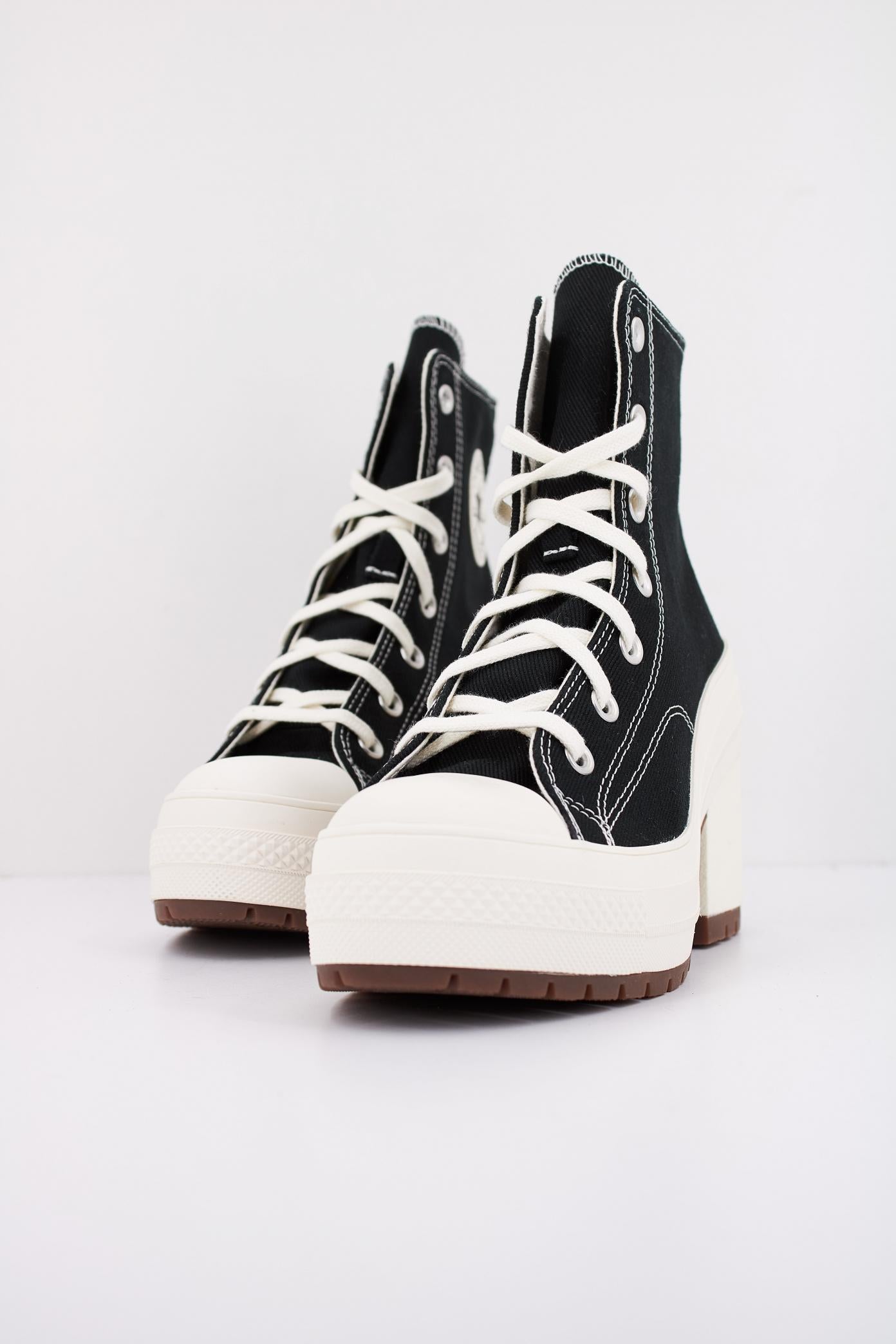 CONVERSE CHUCK DE LUXE HEEL en color NEGRO (2)