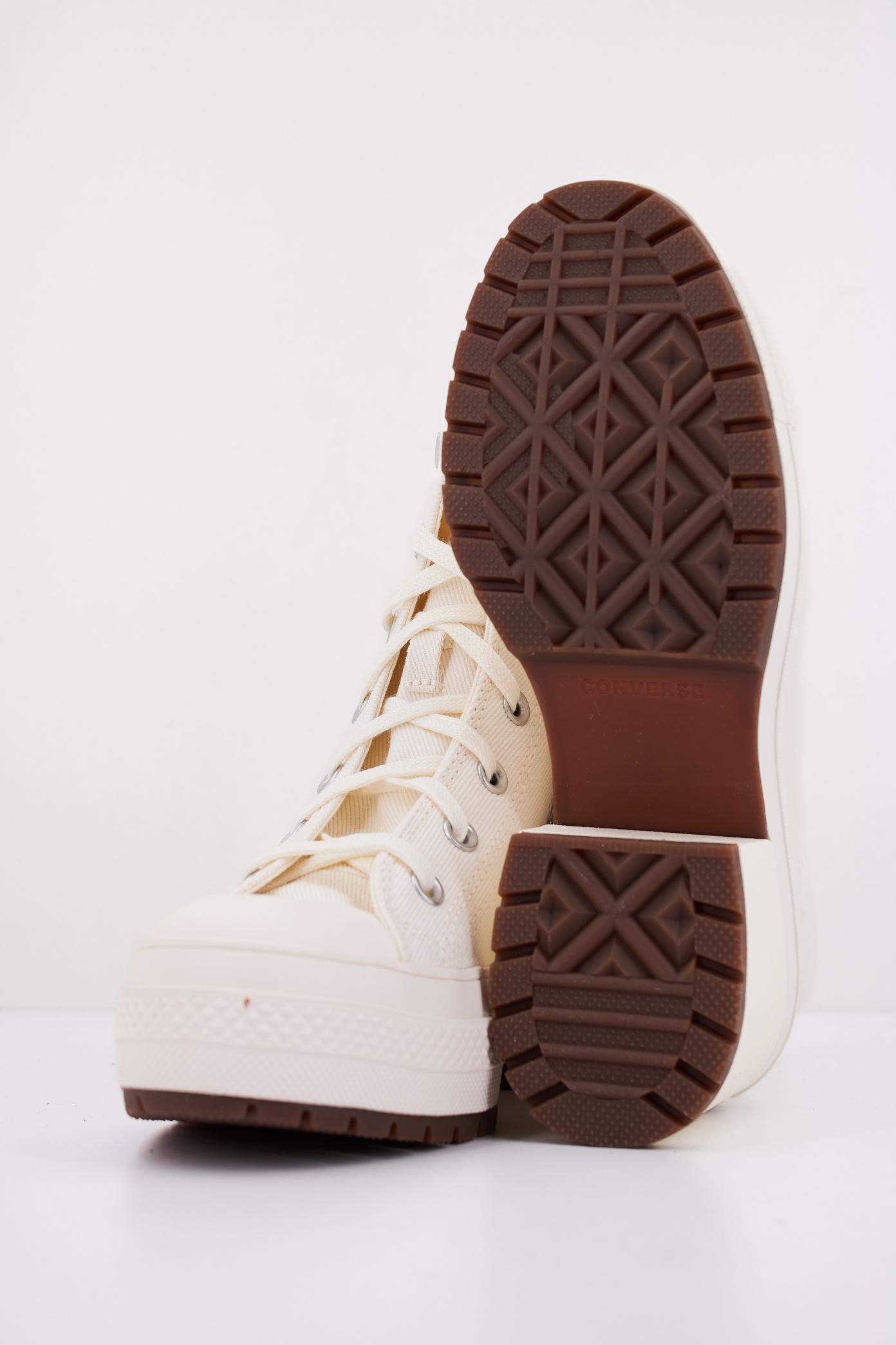CONVERSE CHUCK DE LUXE HEEL en color BLANCO (5)