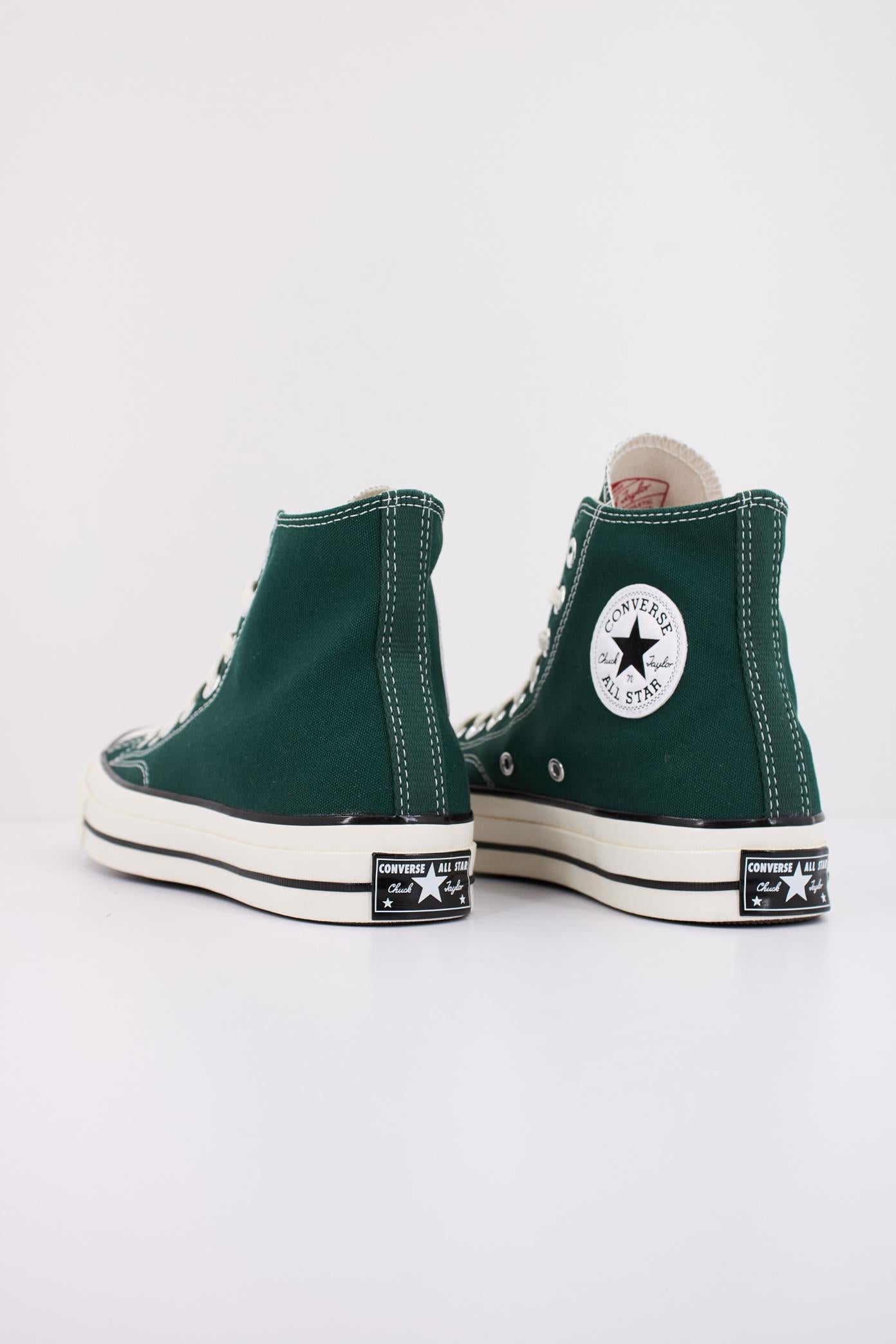CONVERSE CHUCK en color VERDE (4)