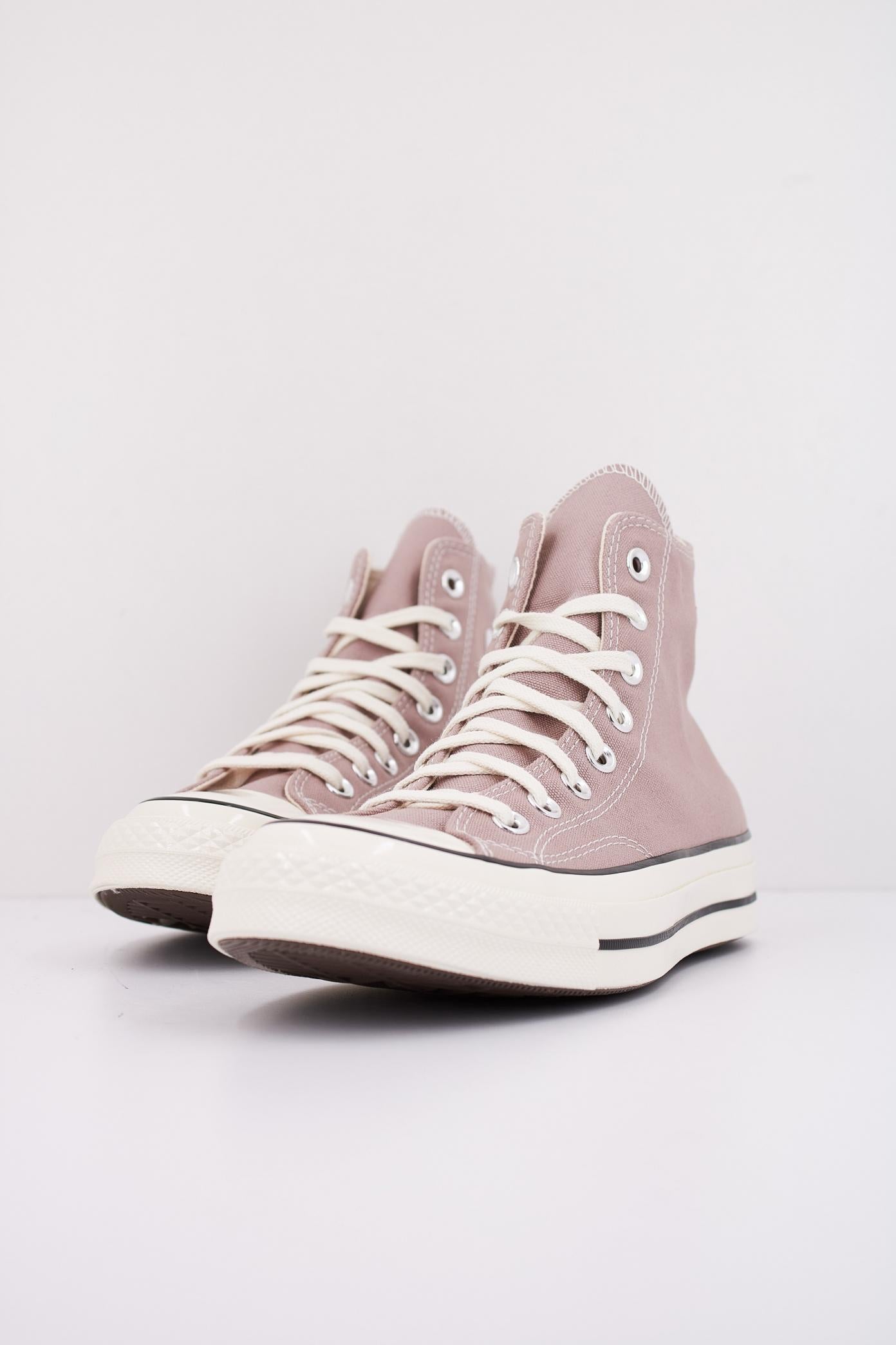 CONVERSE CHUCK en color ROSA (2)