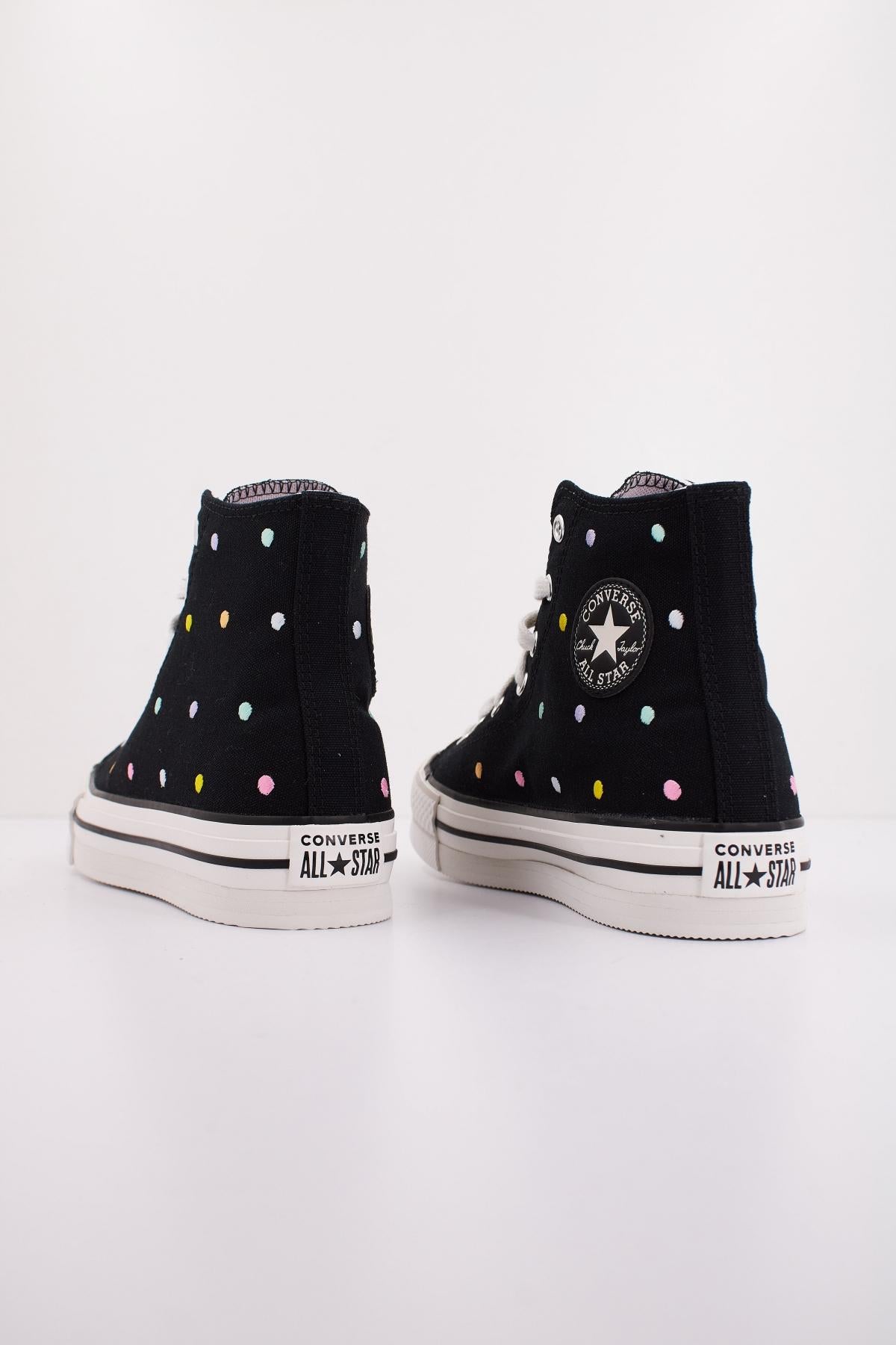 CONVERSE Chuck Taylor All Star Lift Polka Dots Platform en color NEGRO (4)