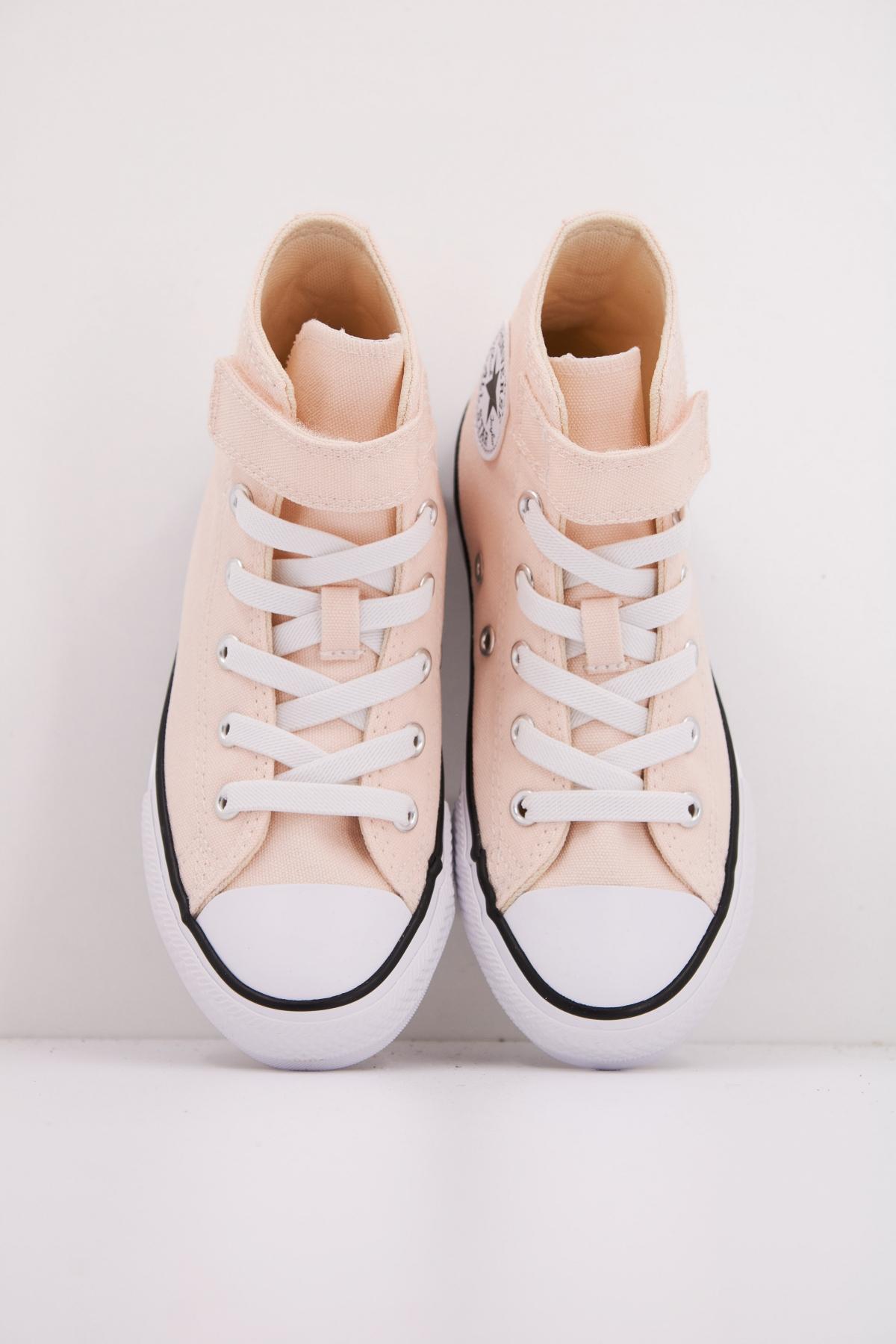 CONVERSE CHUCK TAYLOR ALL STAR V HI en color ROSA  (3)