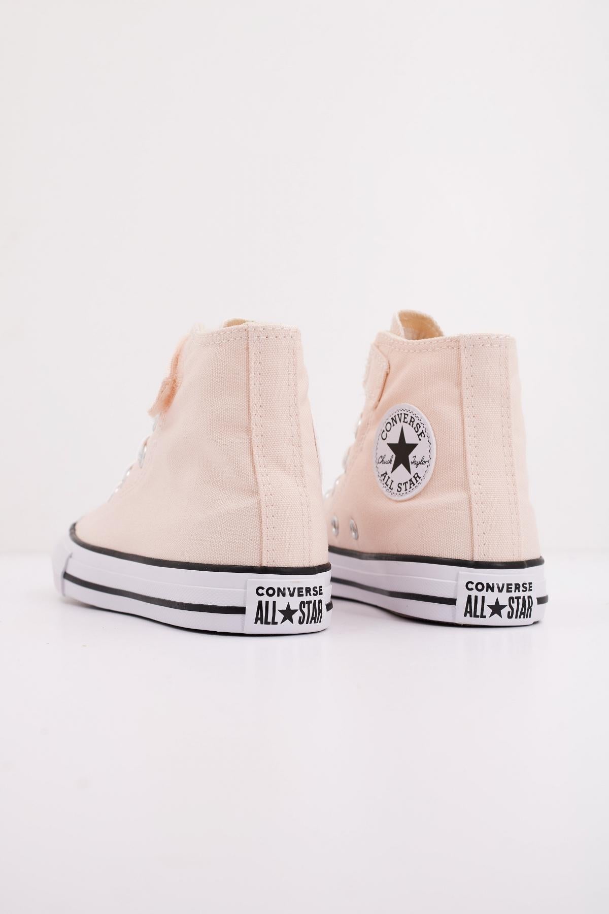 CONVERSE CHUCK TAYLOR ALL STAR V HI en color ROSA  (4)