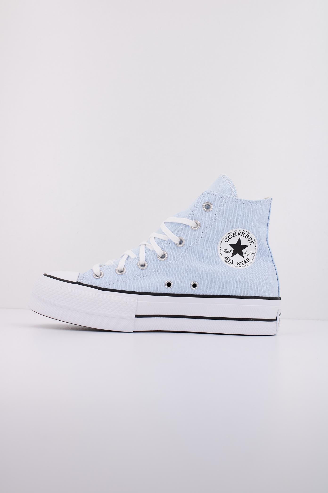 CONVERSE CHUCK TAYLOR ALL STAR LIFT en color AZUL (1)
