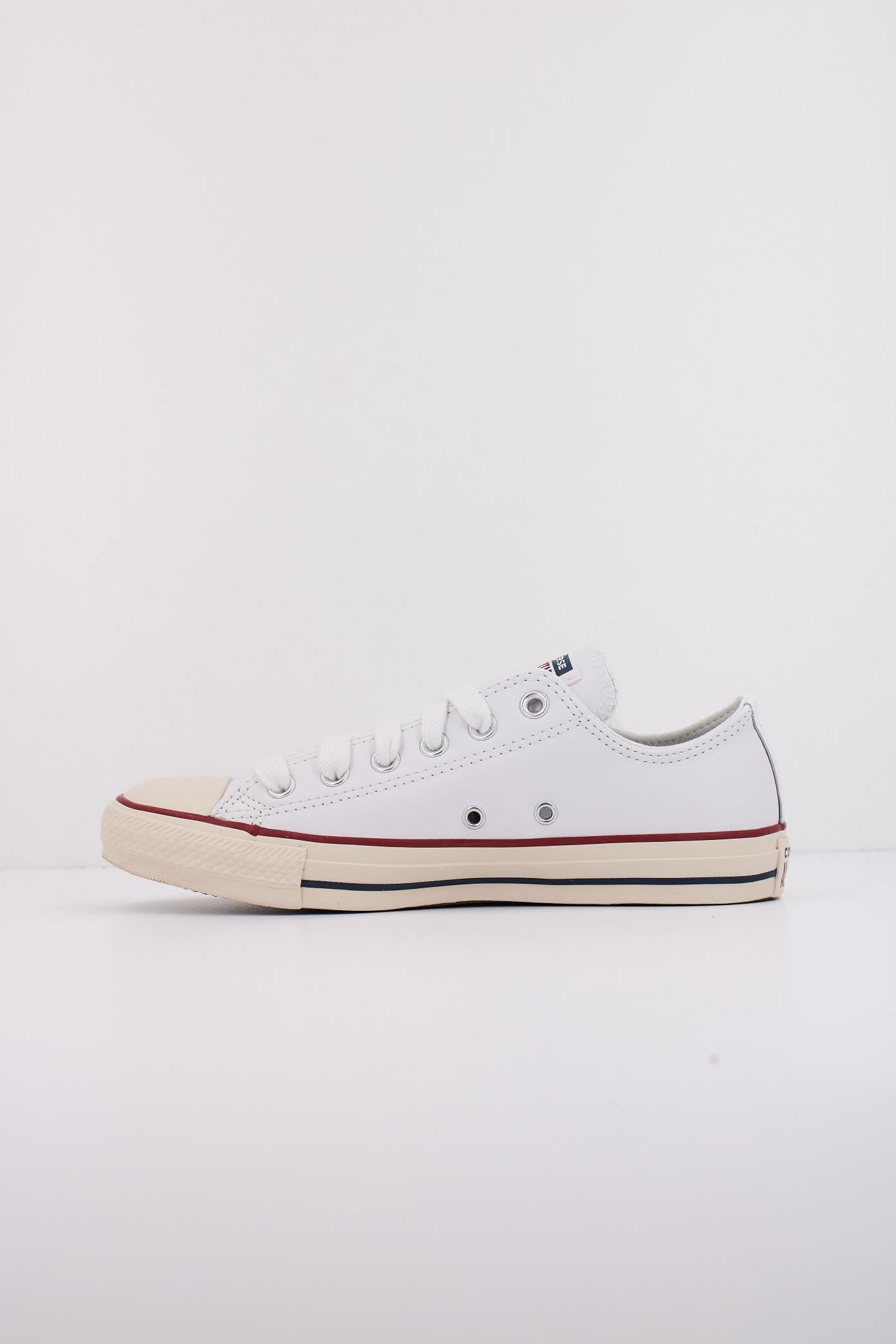 CONVERSE CHUCK TAYLOR ALL STAR en color BLANCO (1)